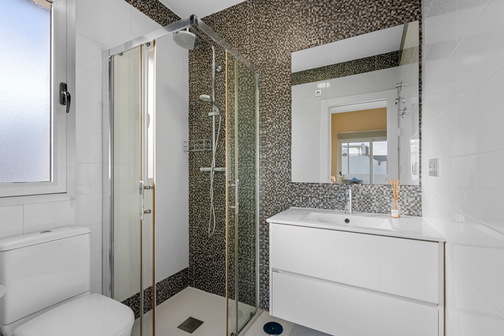 Wiederverkauf - Villa -
Villamartin - Costa Blanca