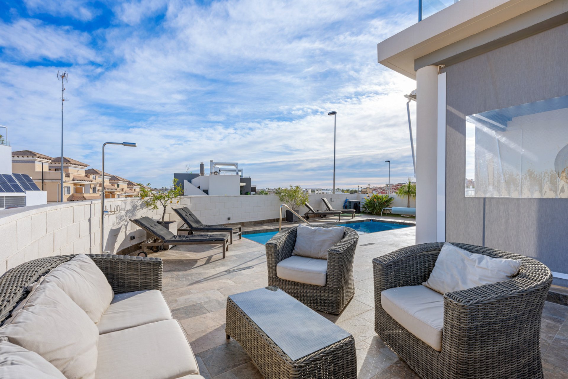 Wiederverkauf - Villa -
Villamartin - Costa Blanca