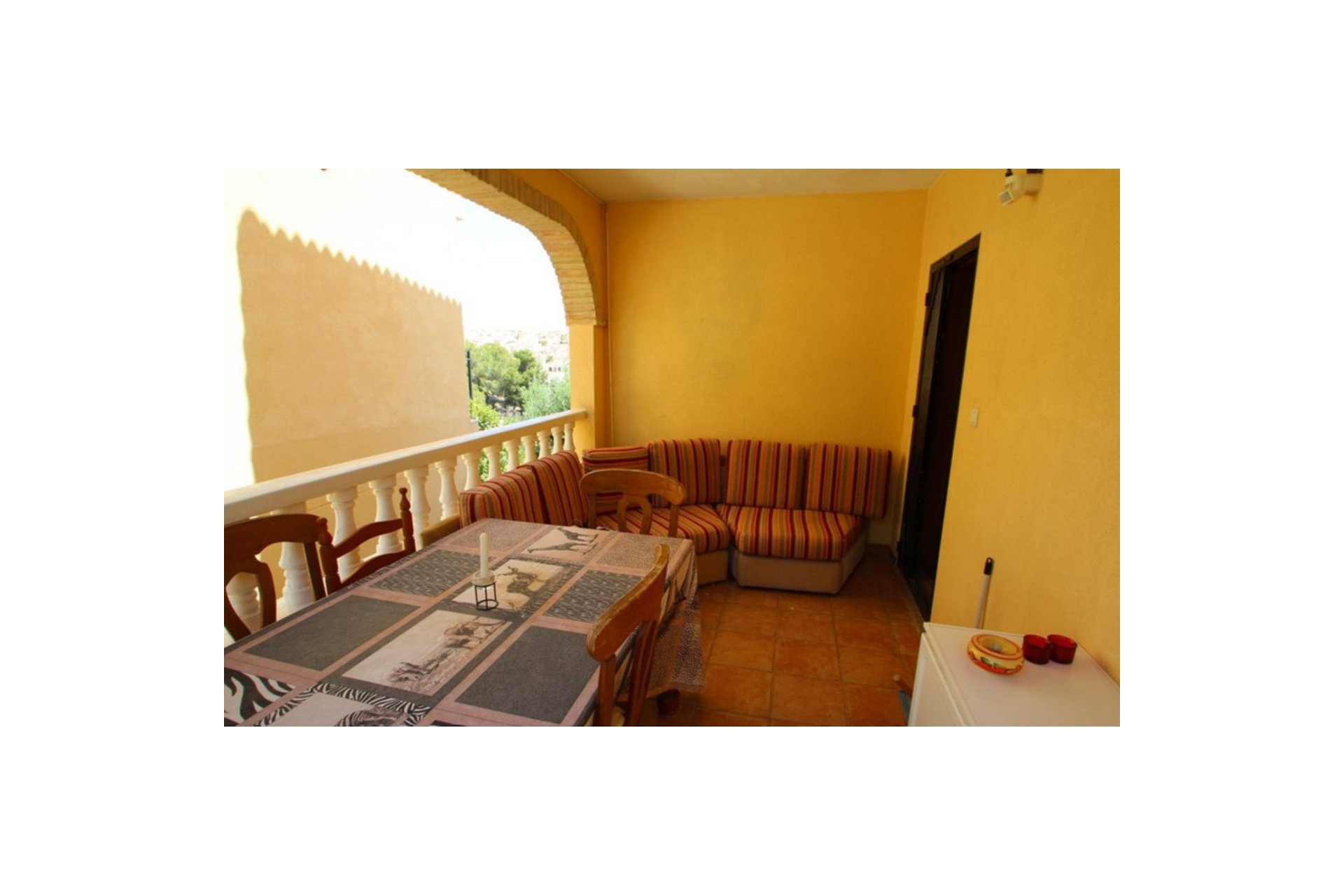 Wiederverkauf - Villa -
Villamartin - Costa Blanca