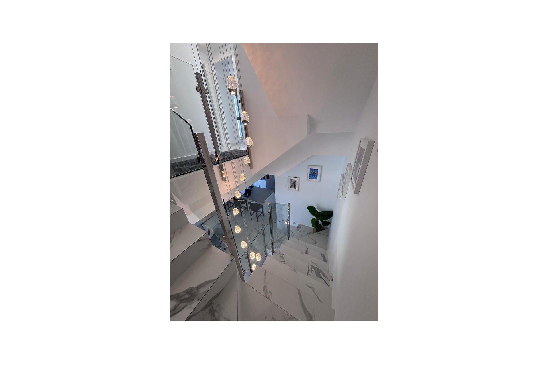 Wiederverkauf - Villa -
Villamartin - Costa Blanca