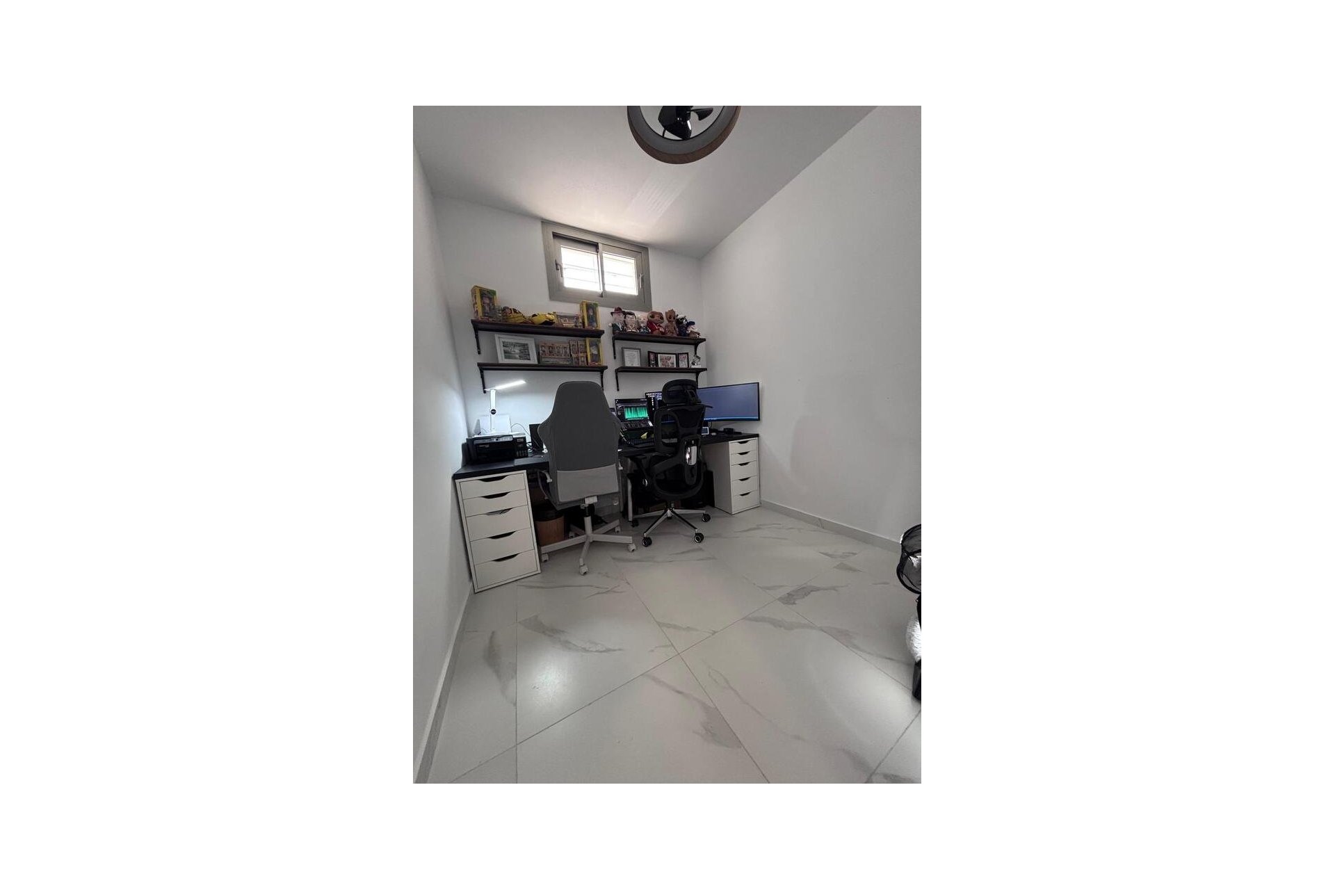 Wiederverkauf - Villa -
Villamartin - Costa Blanca