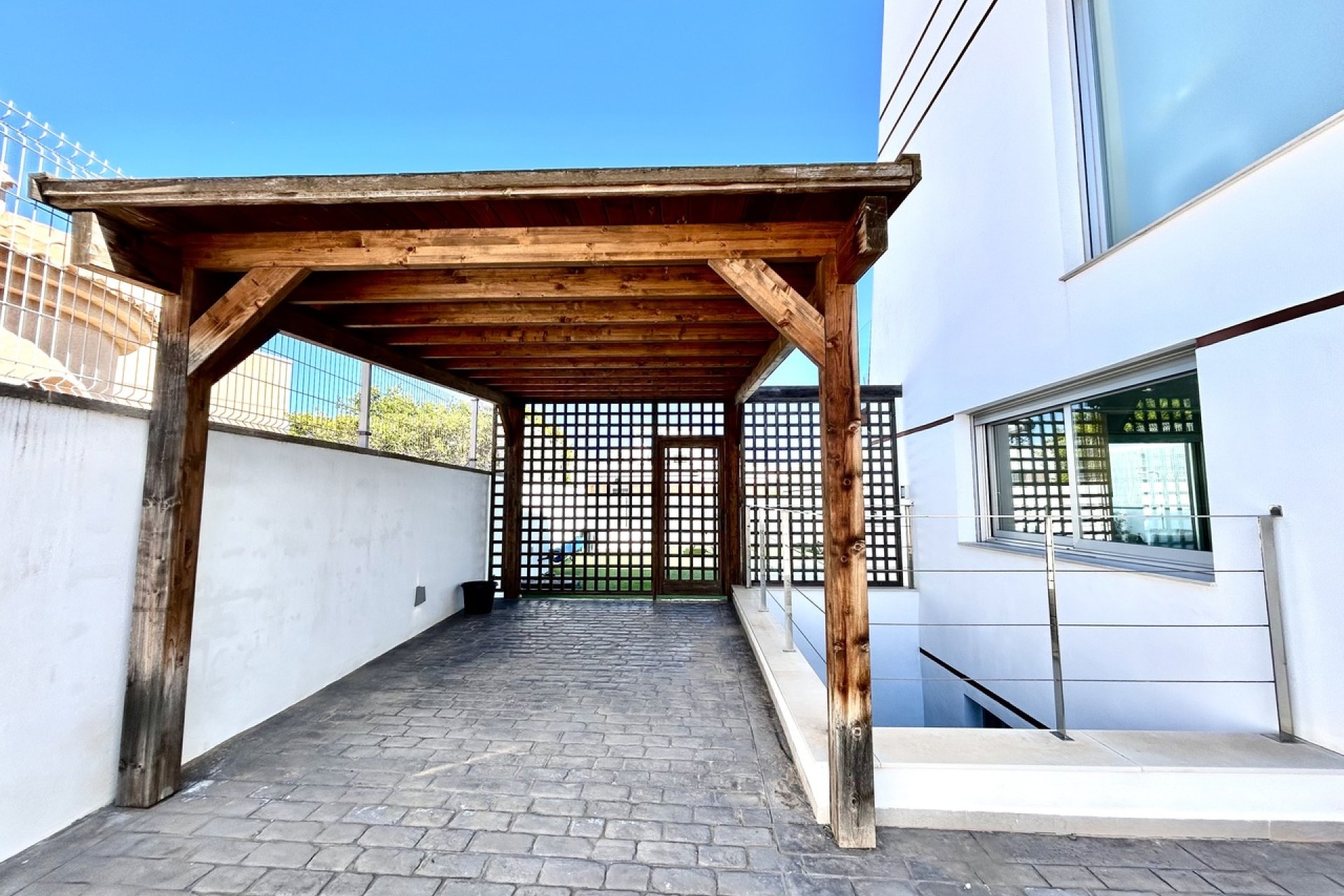 Wiederverkauf - Villa -
Villamartin - Costa Blanca