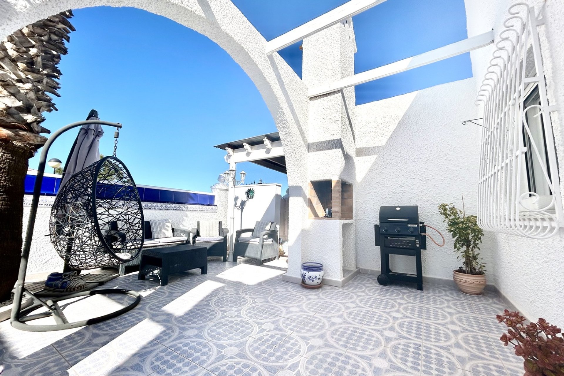 Wiederverkauf - Villa -
Villamartin - Costa Blanca