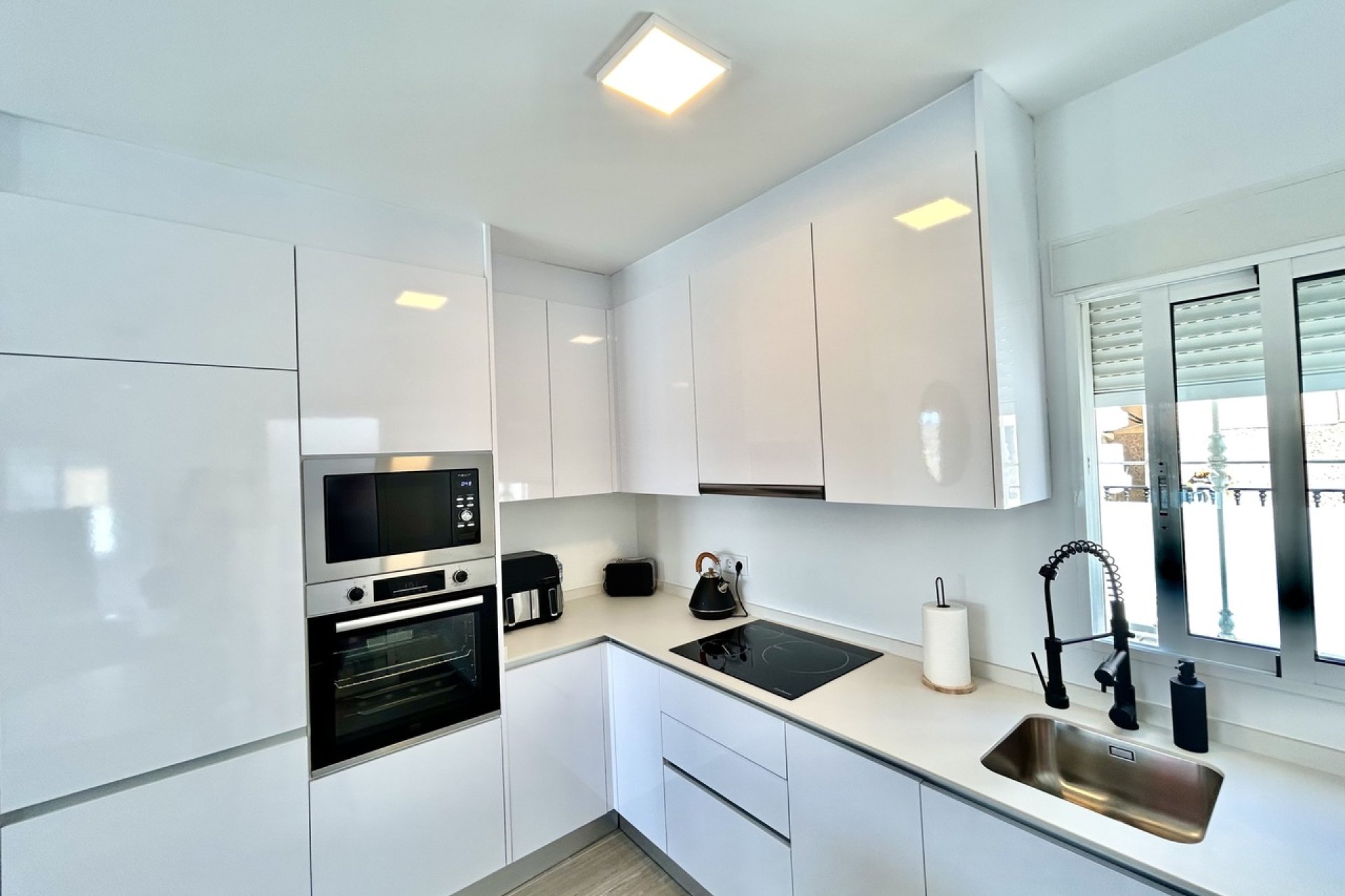 Wiederverkauf - Villa -
Villamartin - Costa Blanca