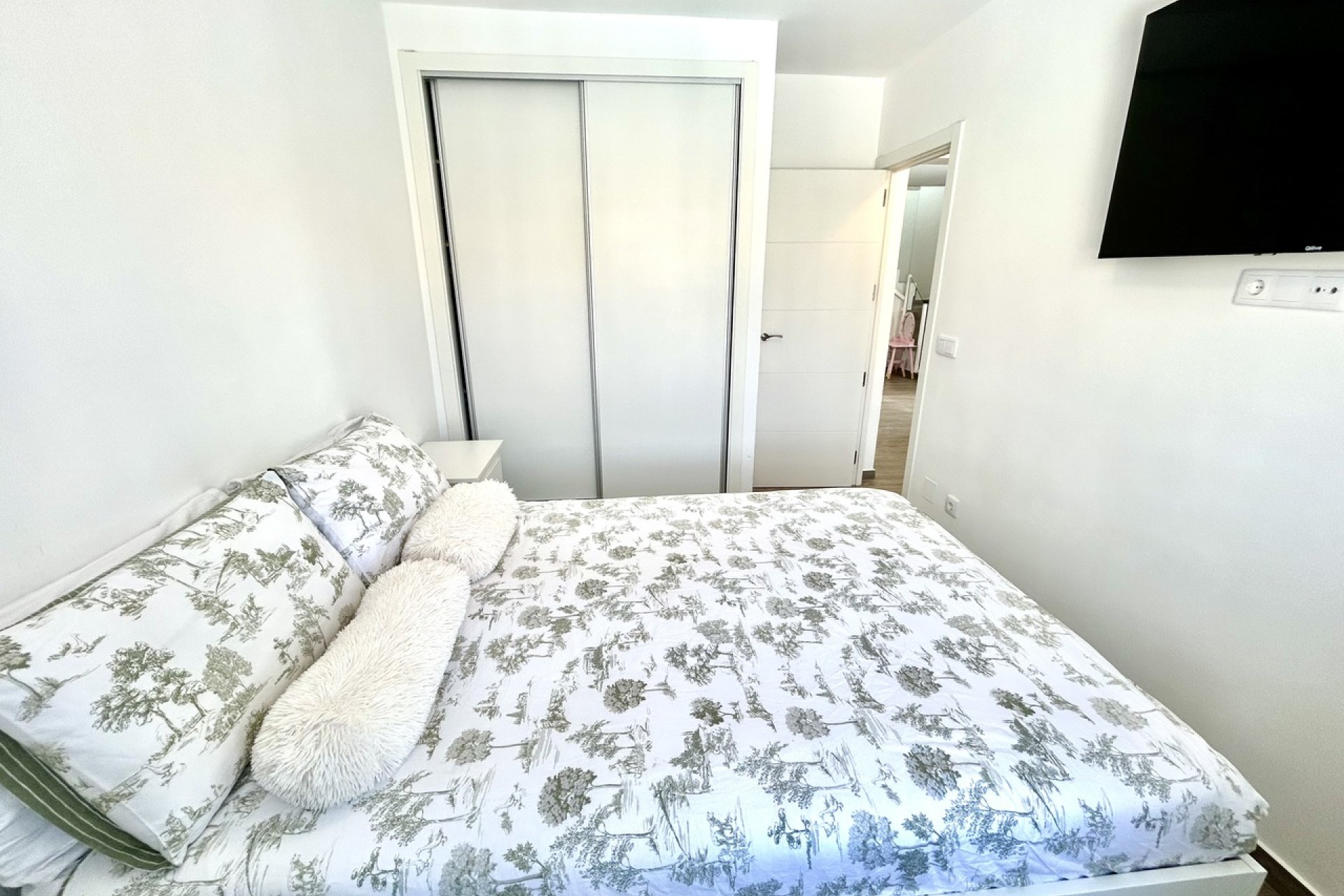 Wiederverkauf - Villa -
Villamartin - Costa Blanca