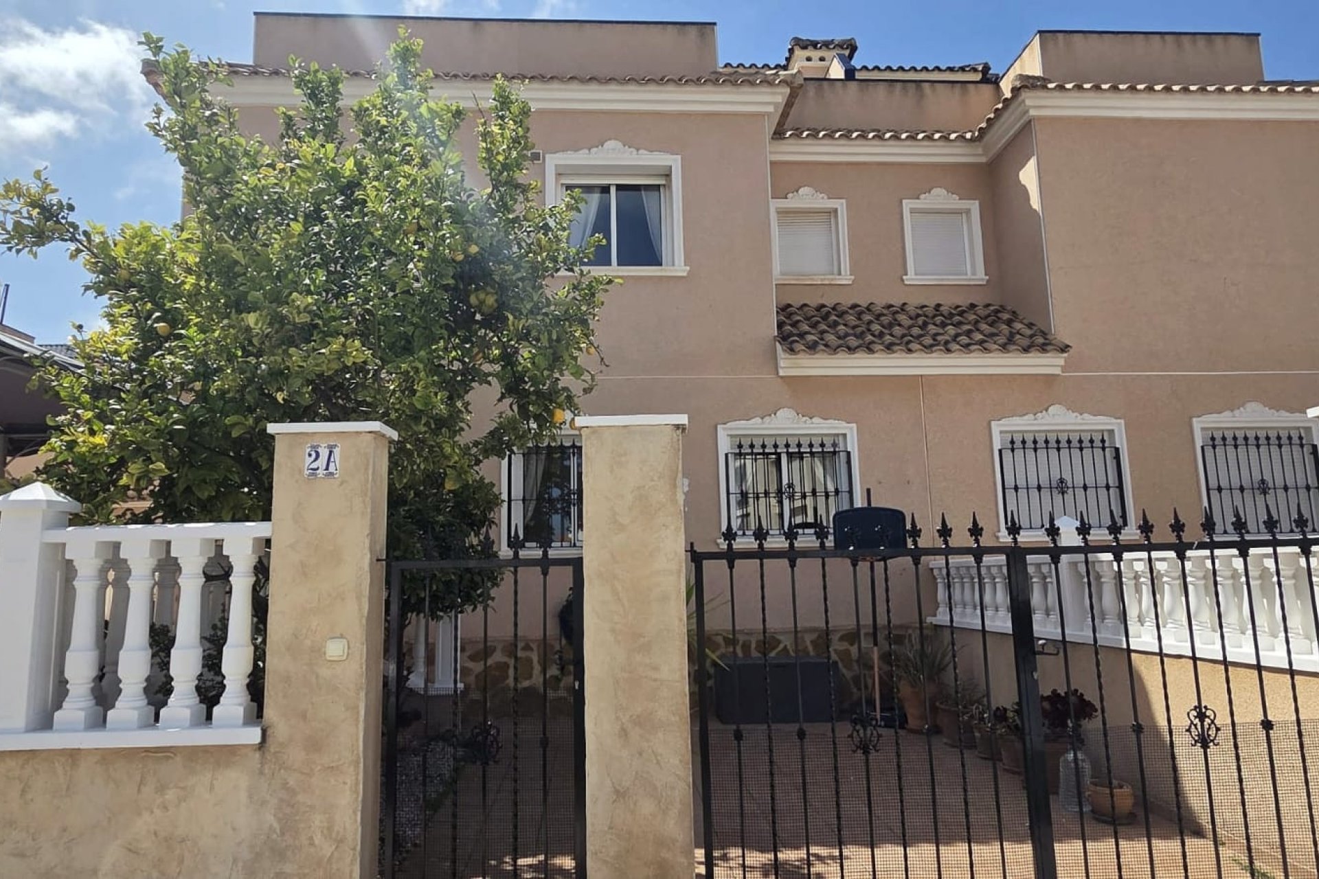 Wiederverkauf - Villa -
Villamartin - Costa Blanca