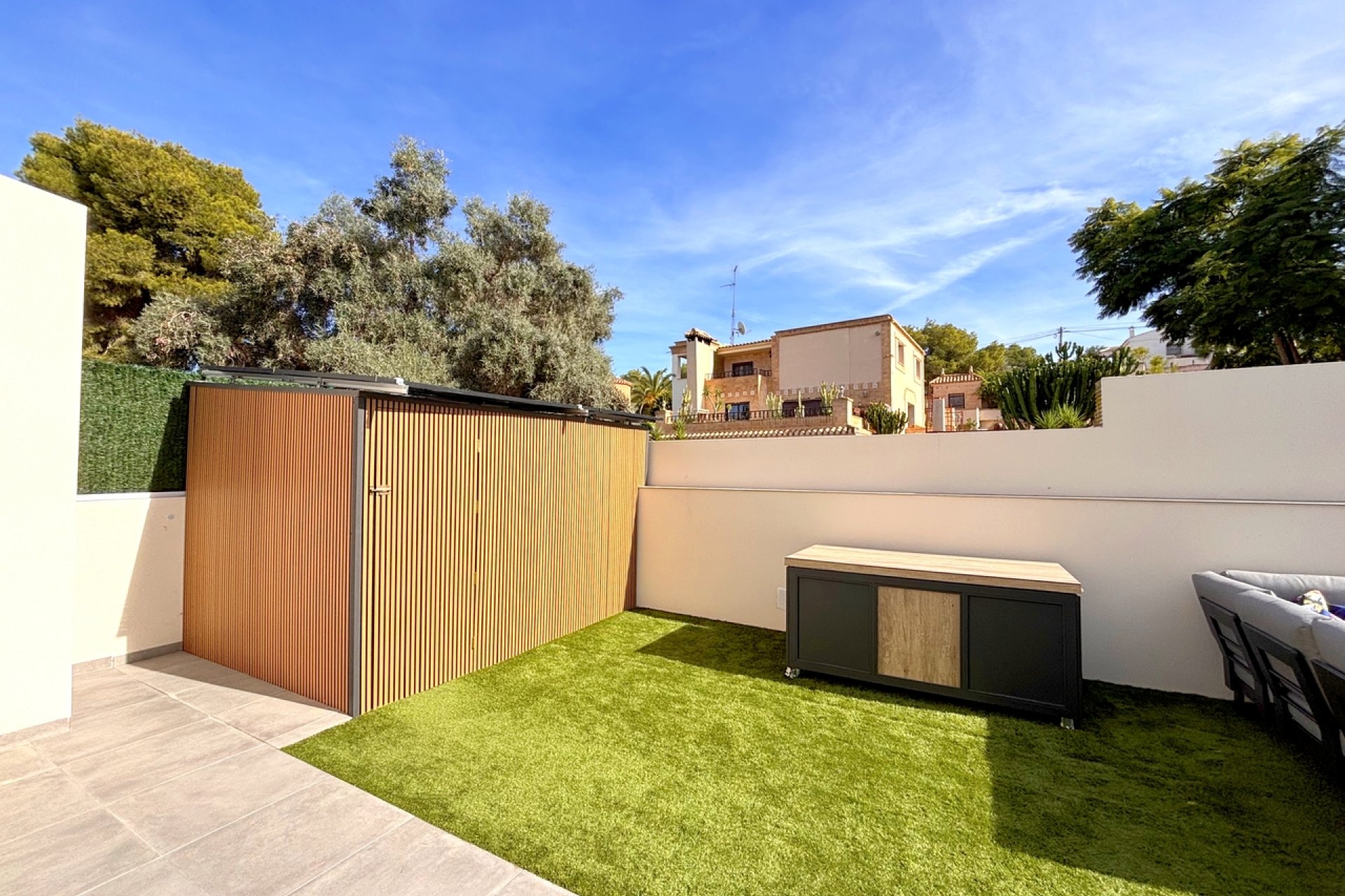 Wiederverkauf - Villa -
Villamartin - Costa Blanca