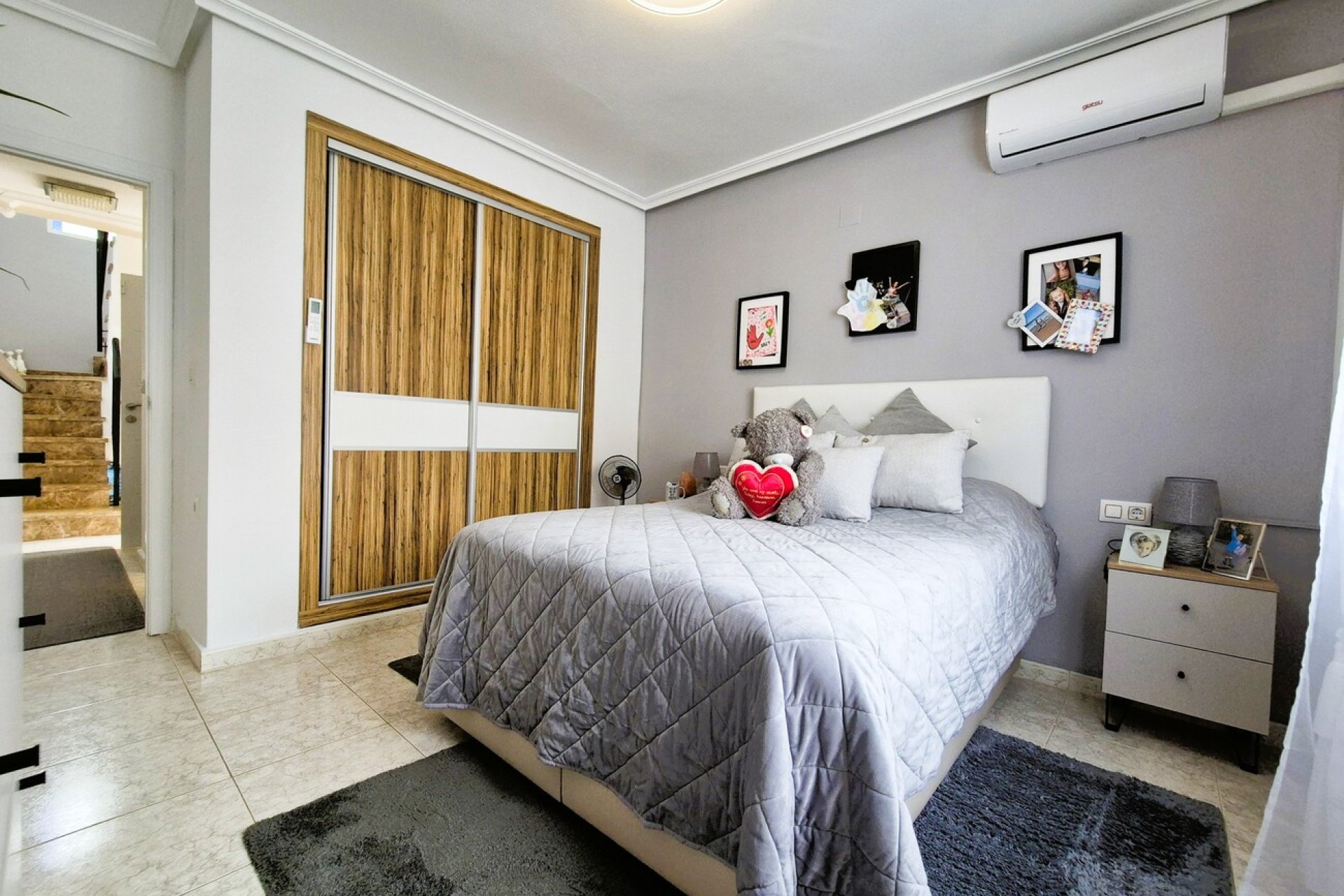 Wiederverkauf - Villa -
Villamartin - Costa Blanca