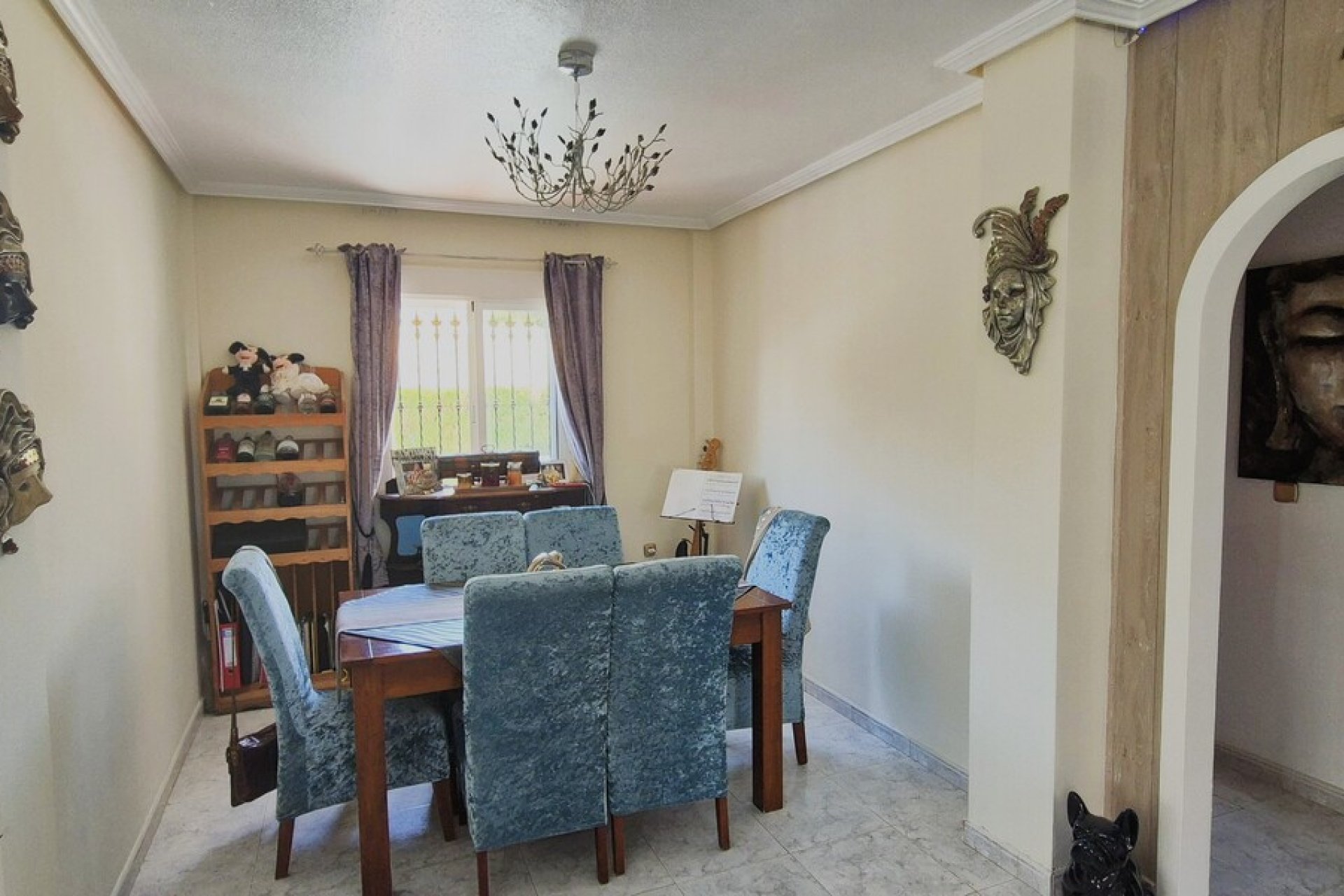 Wiederverkauf - Villa -
Villamartin - Costa Blanca