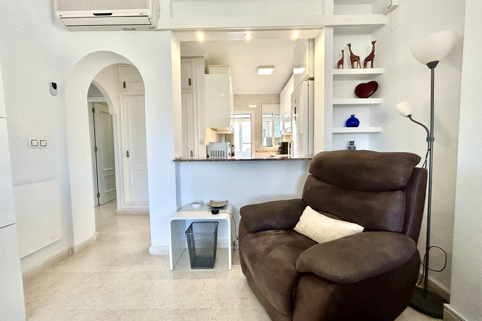 Wiederverkauf - Villa -
Villamartin - Costa Blanca