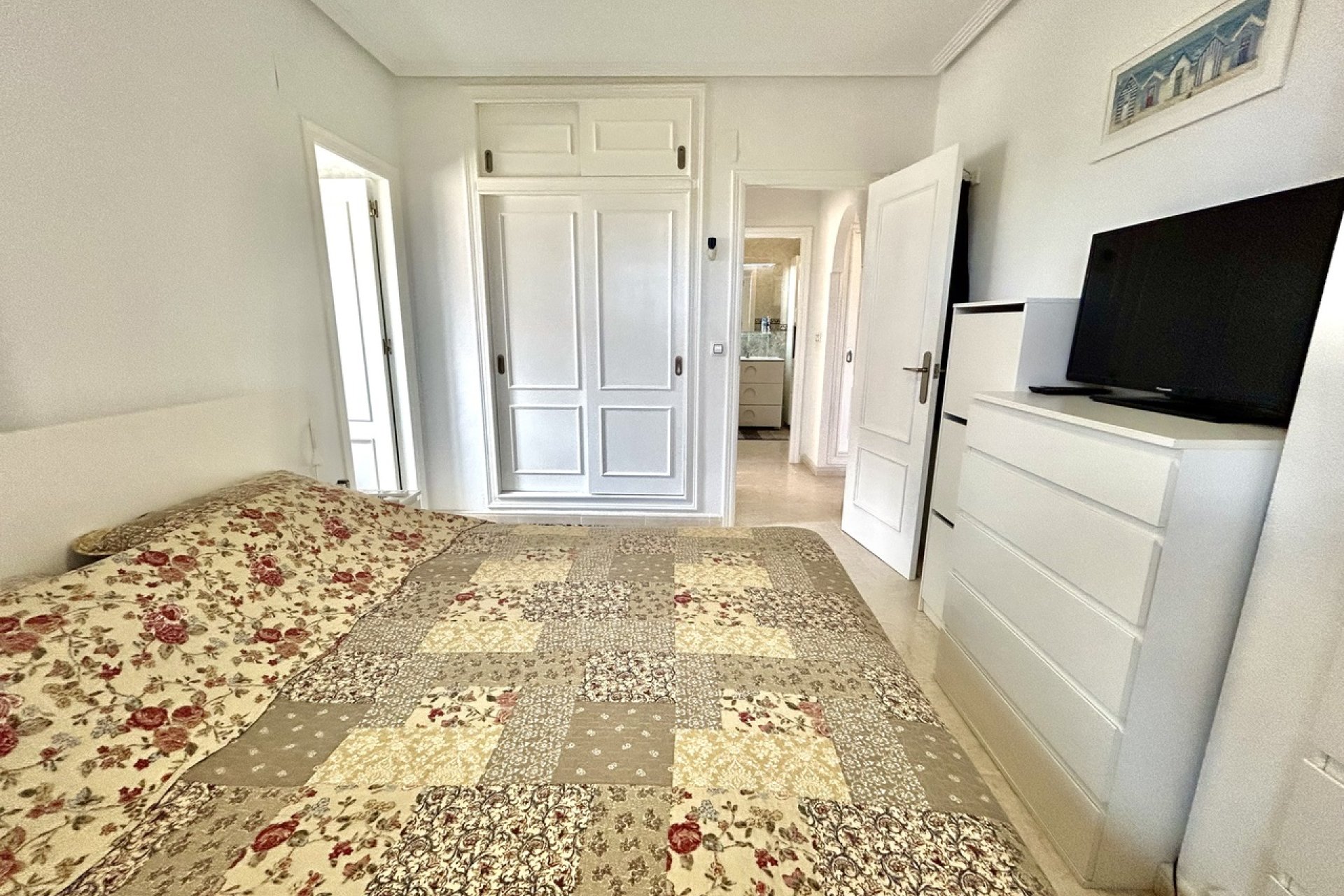 Wiederverkauf - Villa -
Villamartin - Costa Blanca