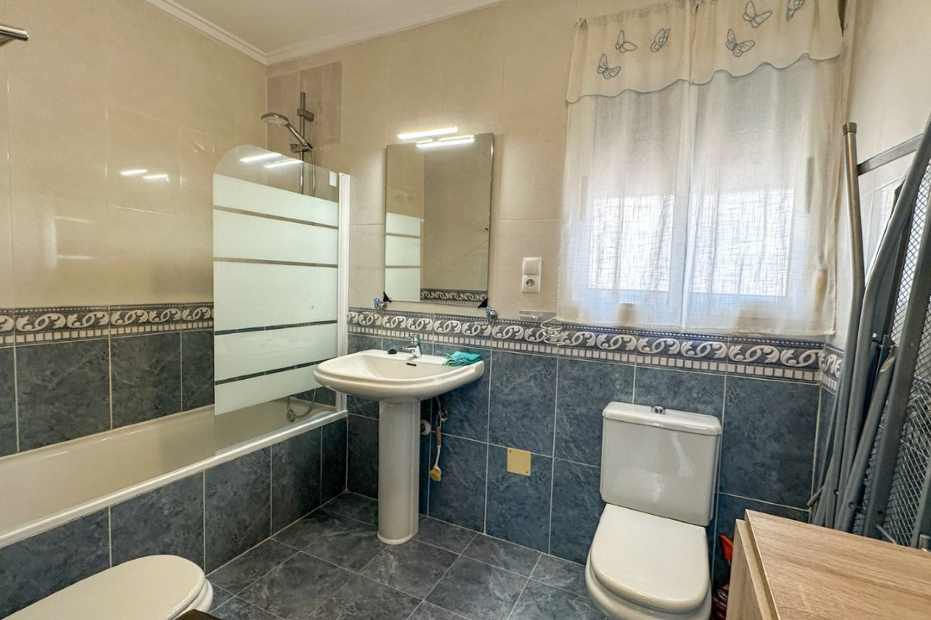 Wiederverkauf - Villa -
Villamartin - Costa Blanca