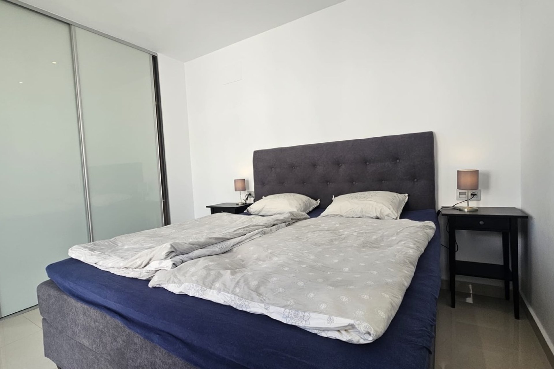Wiederverkauf - Villa -
Villamartin - Costa Blanca