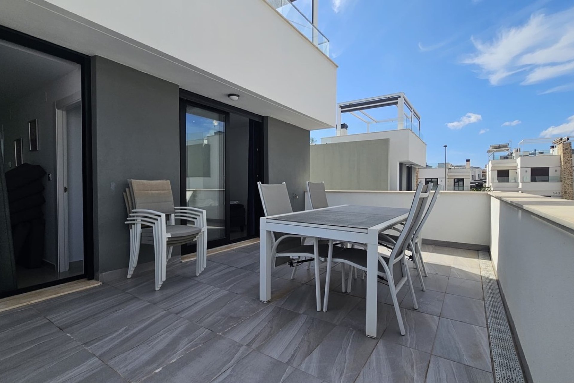 Wiederverkauf - Villa -
Villamartin - Costa Blanca