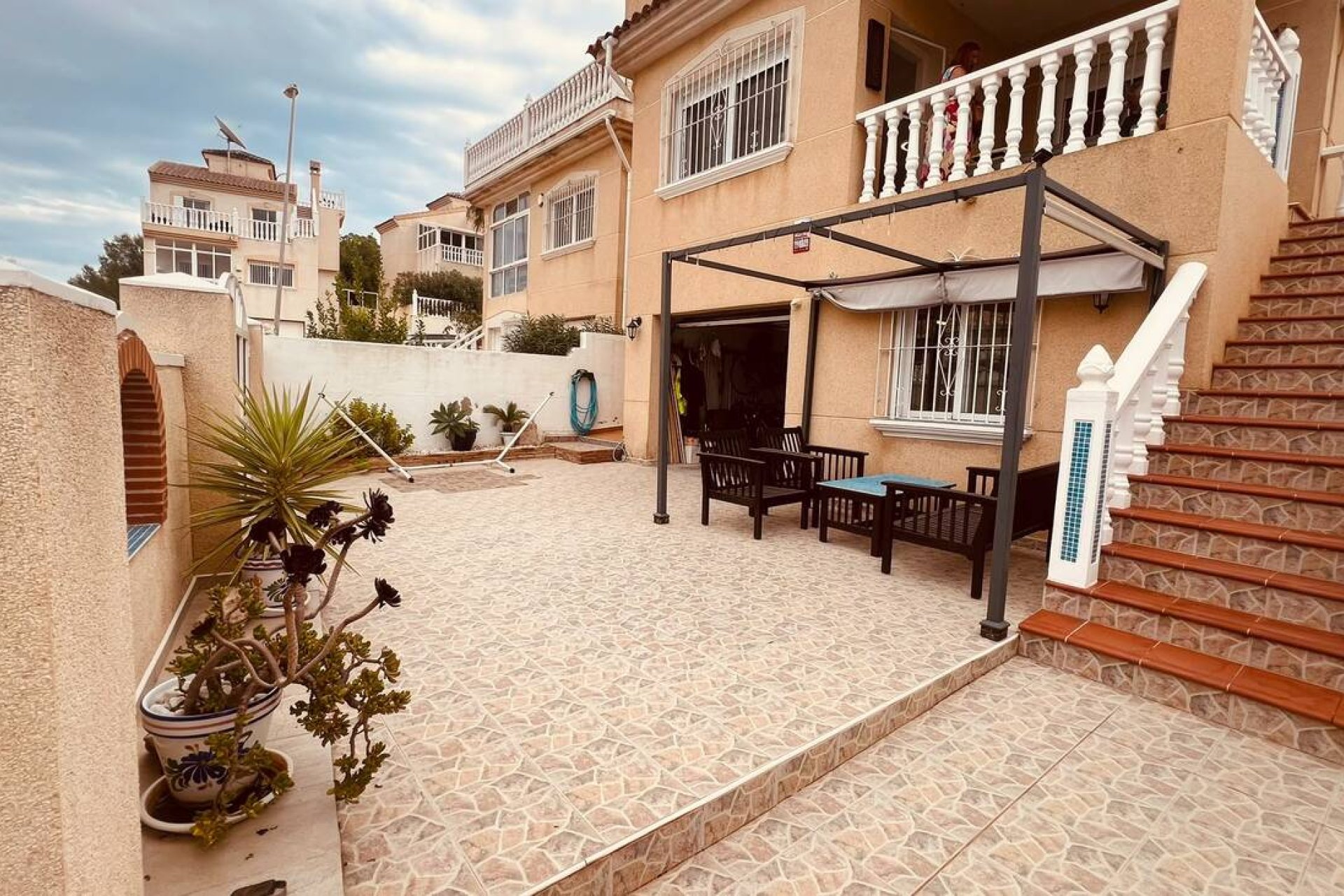 Wiederverkauf - Villa -
Villamartin - Costa Blanca