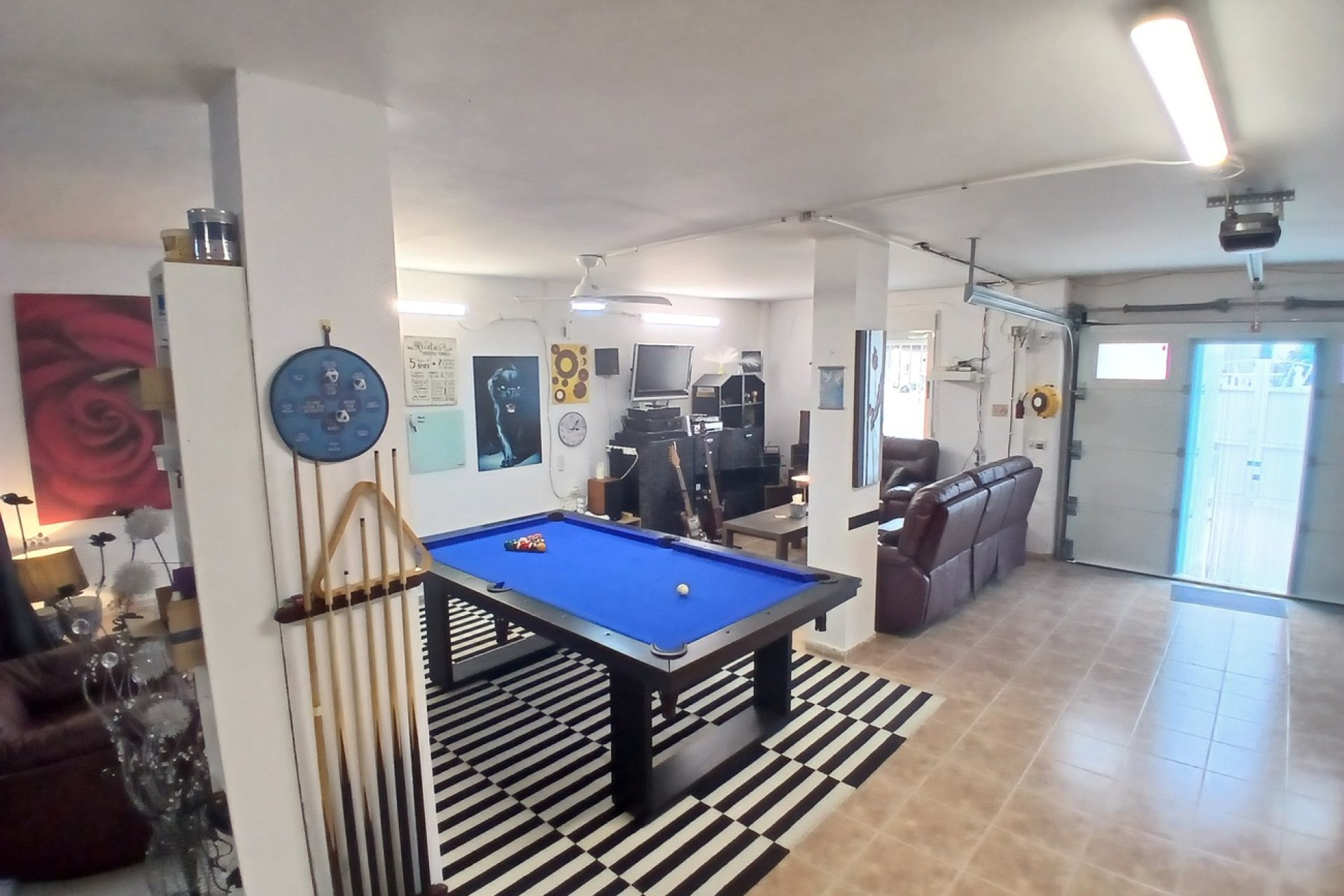Wiederverkauf - Villa -
Villamartin - Costa Blanca