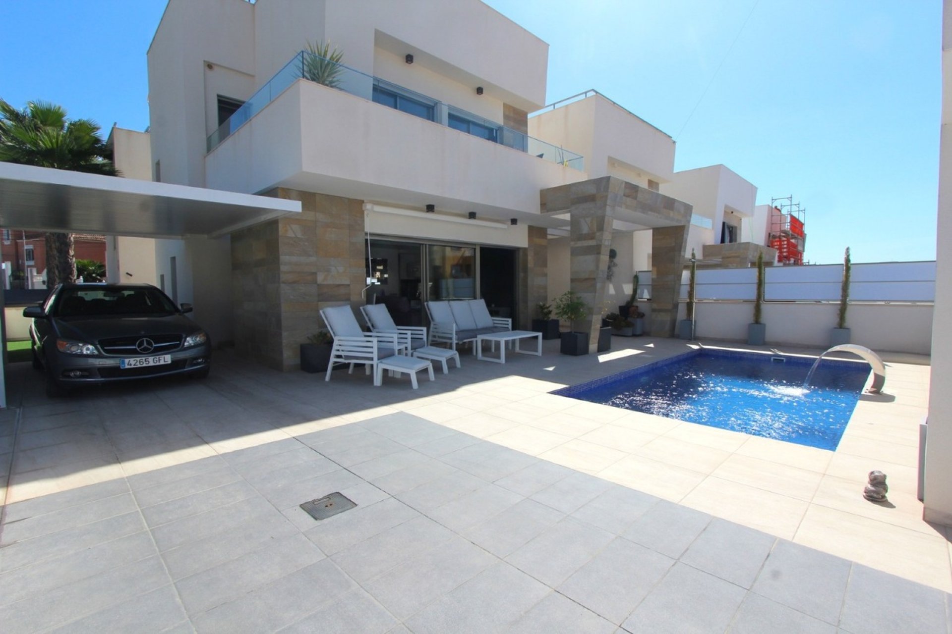 Wiederverkauf - Villa -
Villamartin - El Galan