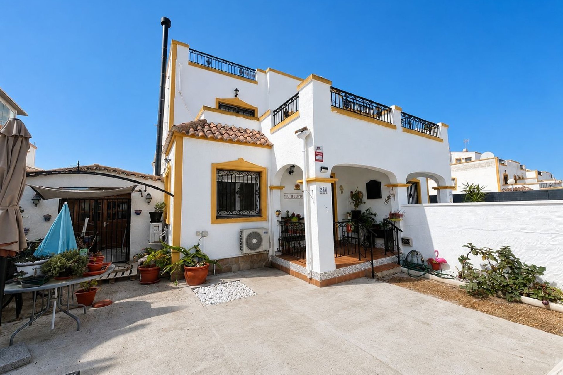Wiederverkauf - Villa -
Vistabella Golf Entre Naranjos - Inland