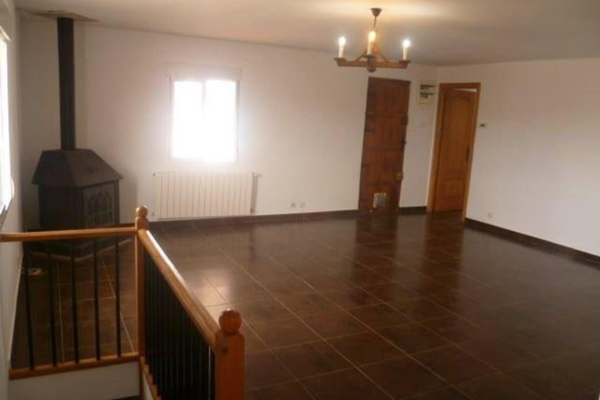 Wiederverkauf - Villa -
Yecla - Inland