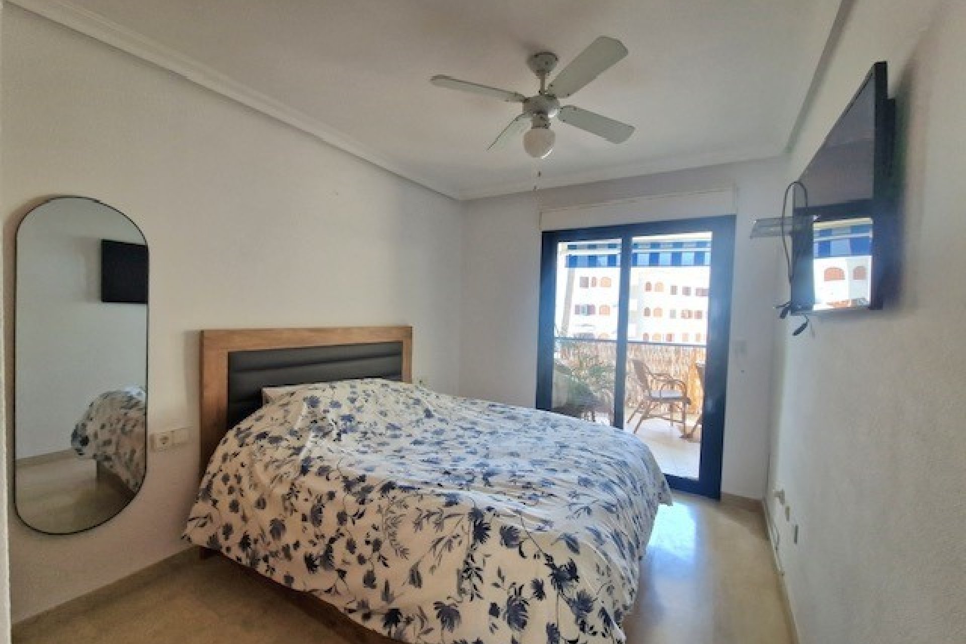 Wiederverkauf - Wohnung -
Albir - Costa Blanca