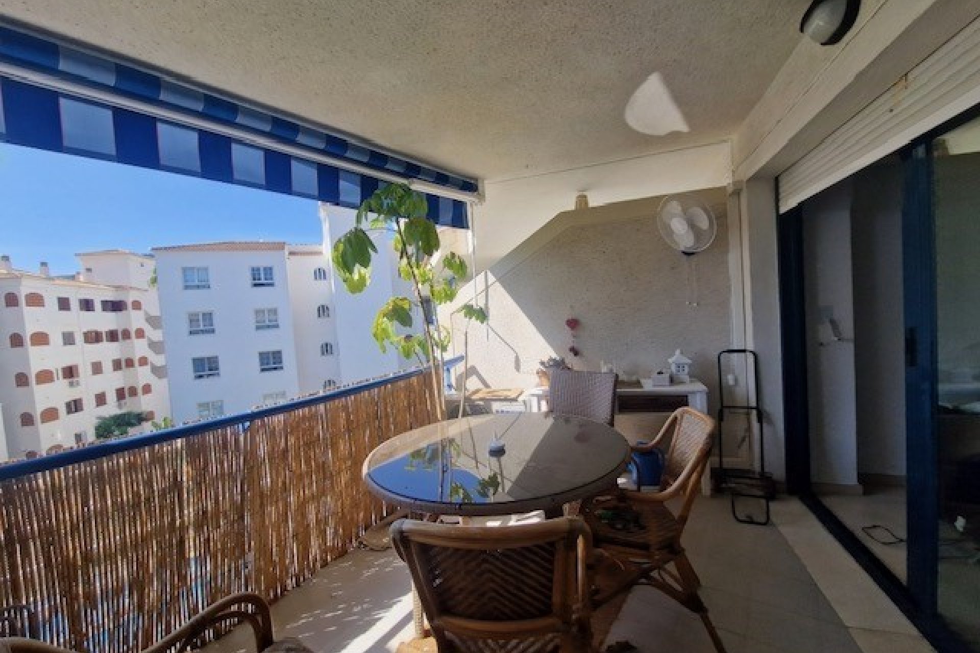 Wiederverkauf - Wohnung -
Albir - Costa Blanca