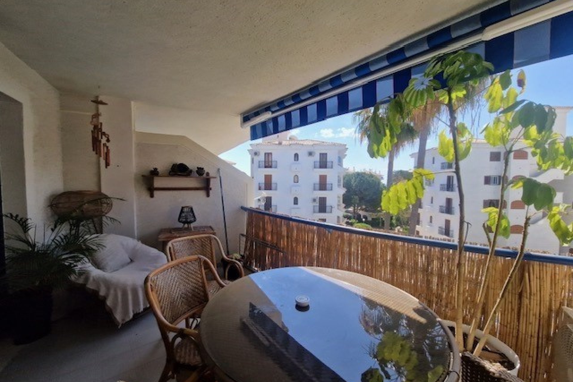 Wiederverkauf - Wohnung -
Albir - Costa Blanca
