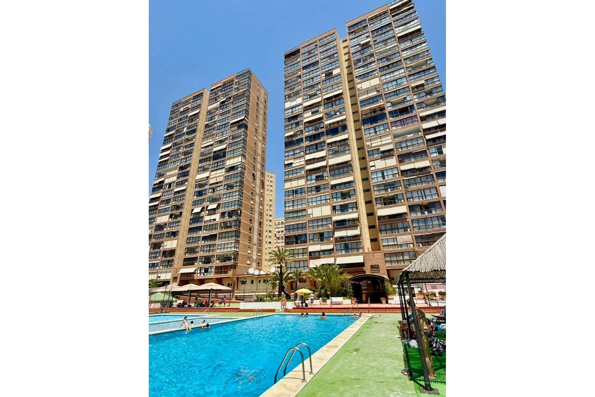 Wiederverkauf - Wohnung -
Benidorm - Playa De Levante