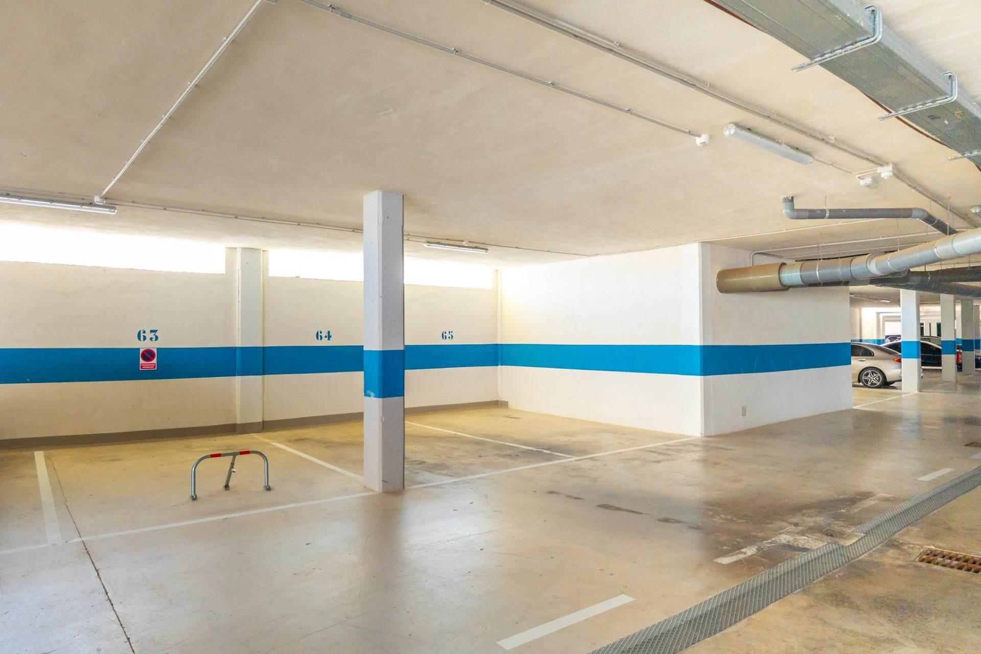 Wiederverkauf - Wohnung -
Benidorm - Playa de Poniente
