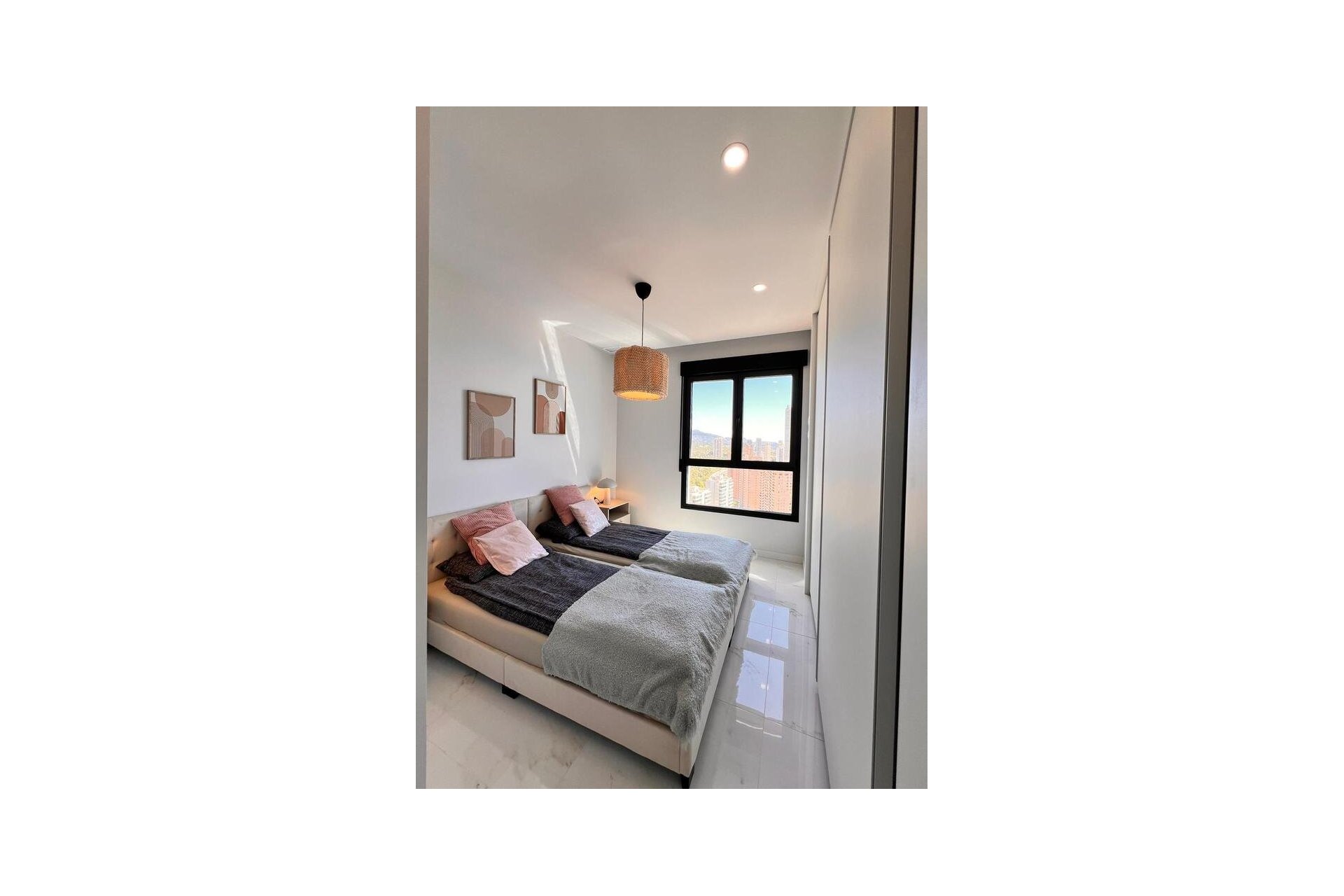Wiederverkauf - Wohnung -
Benidorm - Playa de Poniente