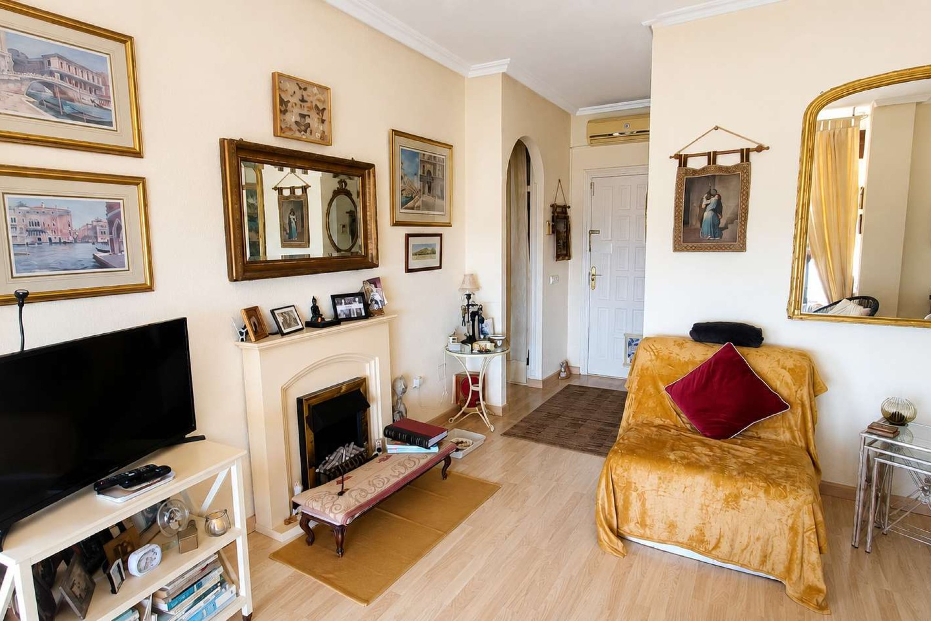 Wiederverkauf - Wohnung -
Ciudad Quesada - Costa Blanca