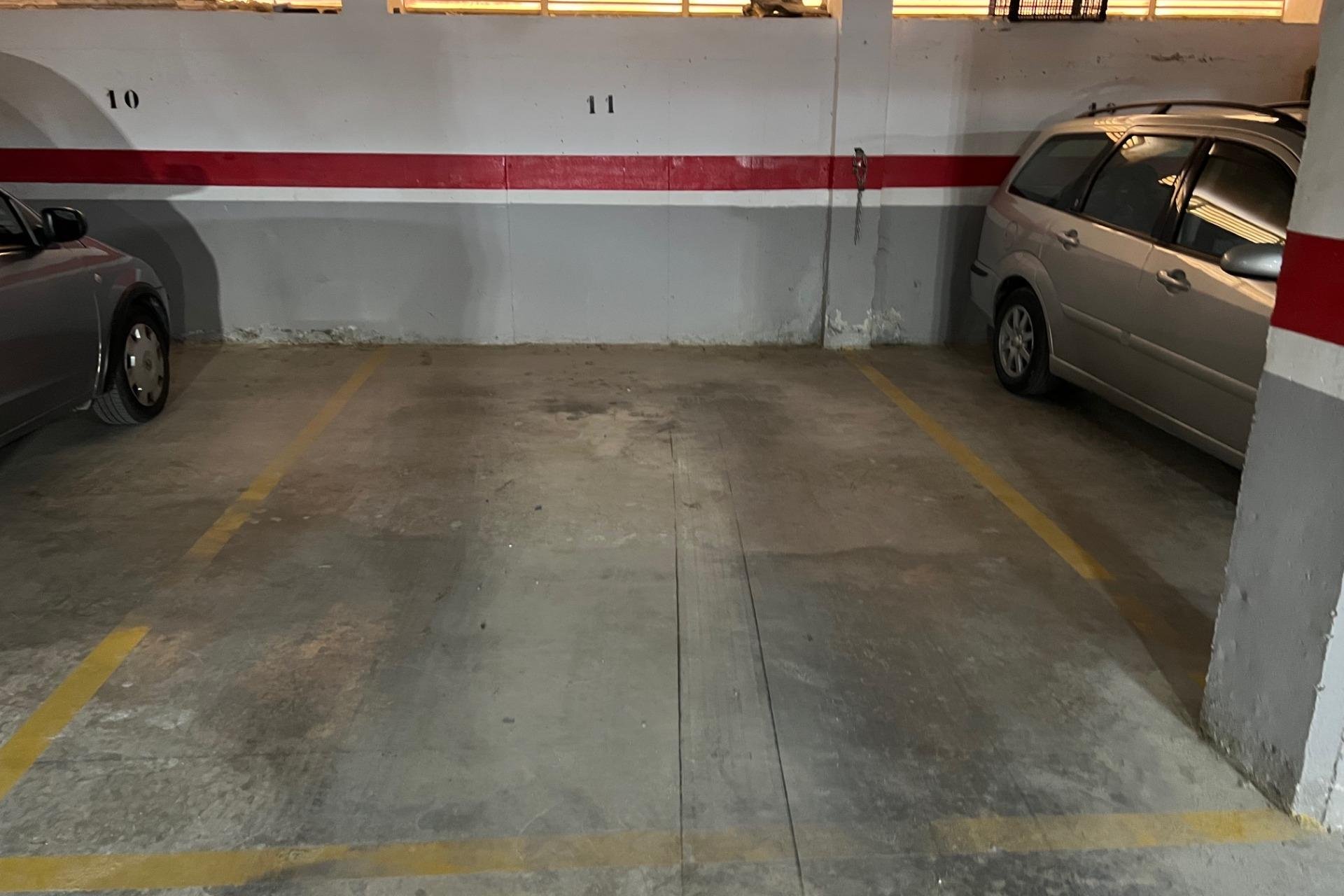 Wiederverkauf - Wohnung -
Dolores - Comunidad Valenciana