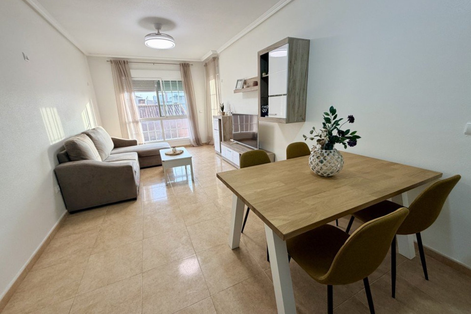Wiederverkauf - Wohnung -
Dolores - Costa Blanca