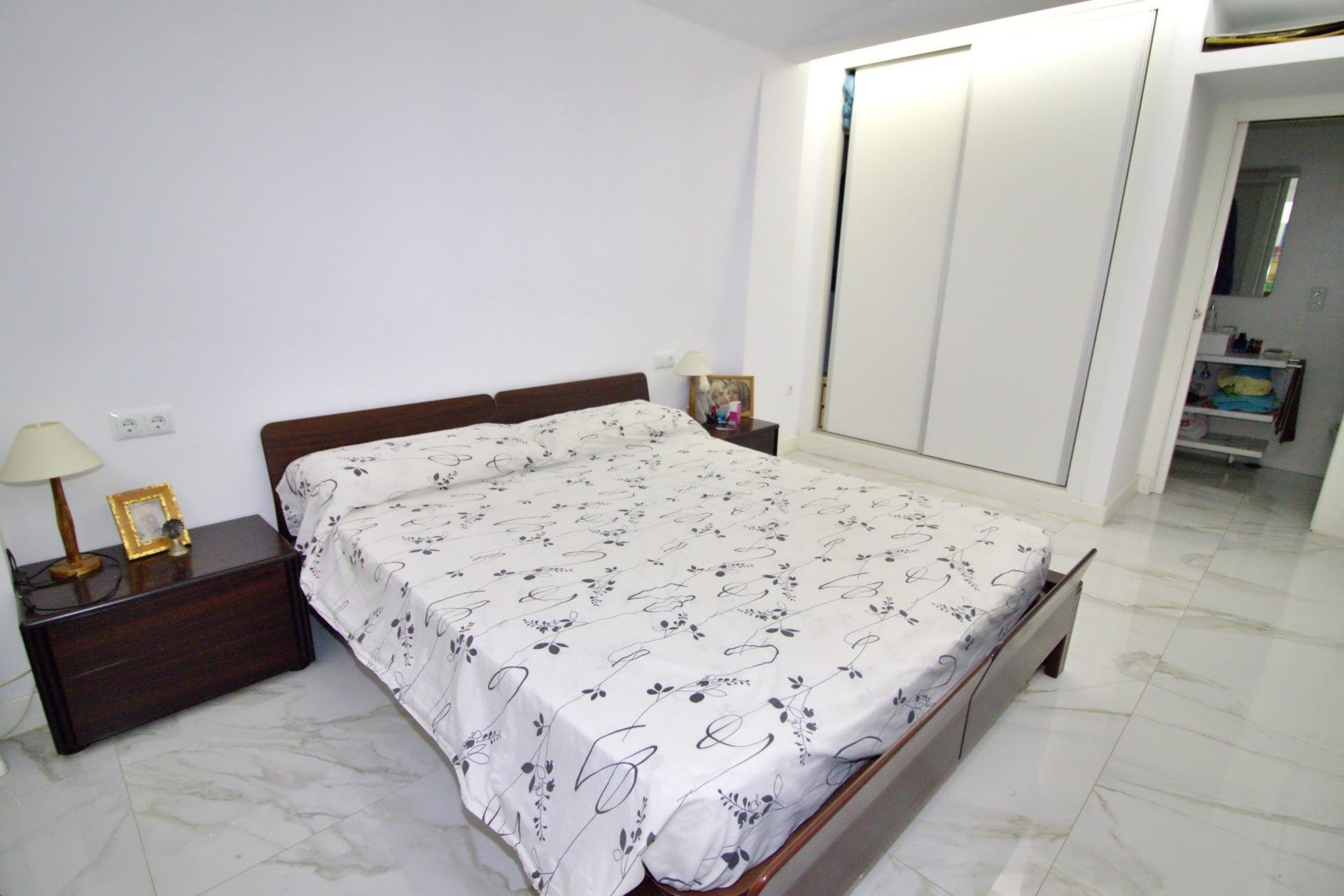 Wiederverkauf - Wohnung -
Elche - Plaza Crevillente-juzgados