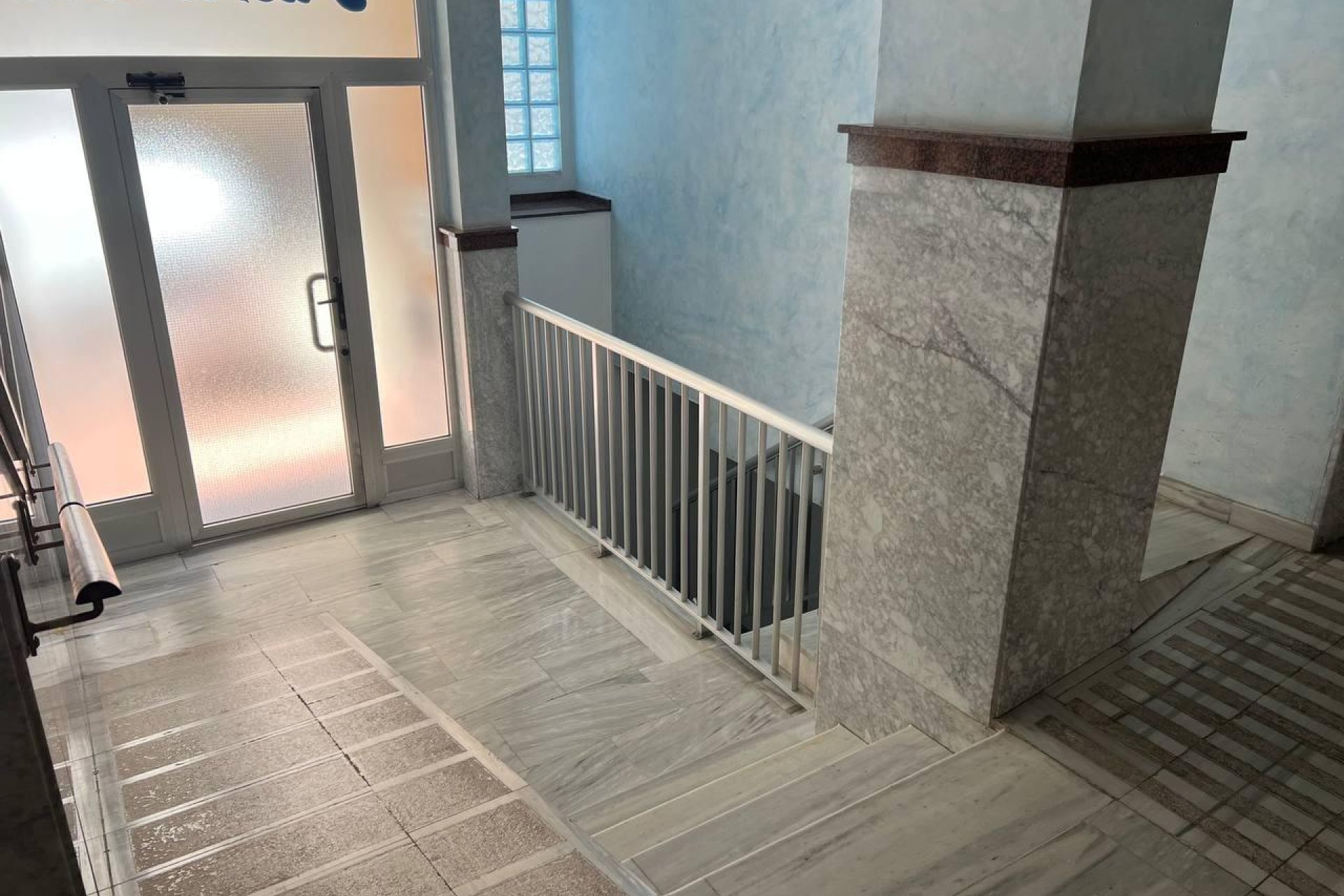Wiederverkauf - Wohnung -
Guardamar del Segura - Centro