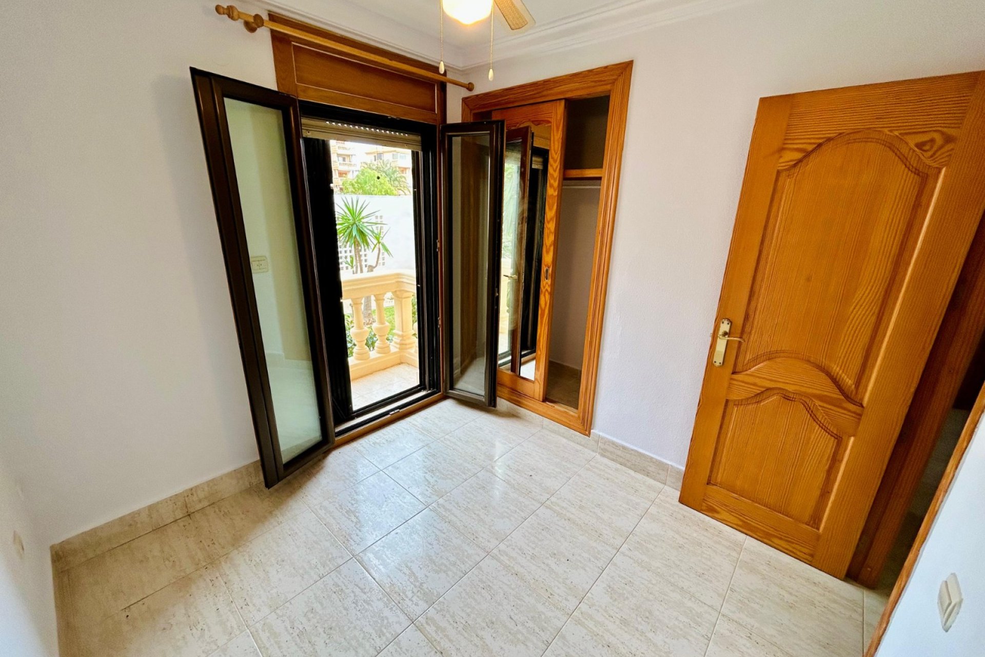 Wiederverkauf - Wohnung -
Guardamar del Segura - Costa Blanca