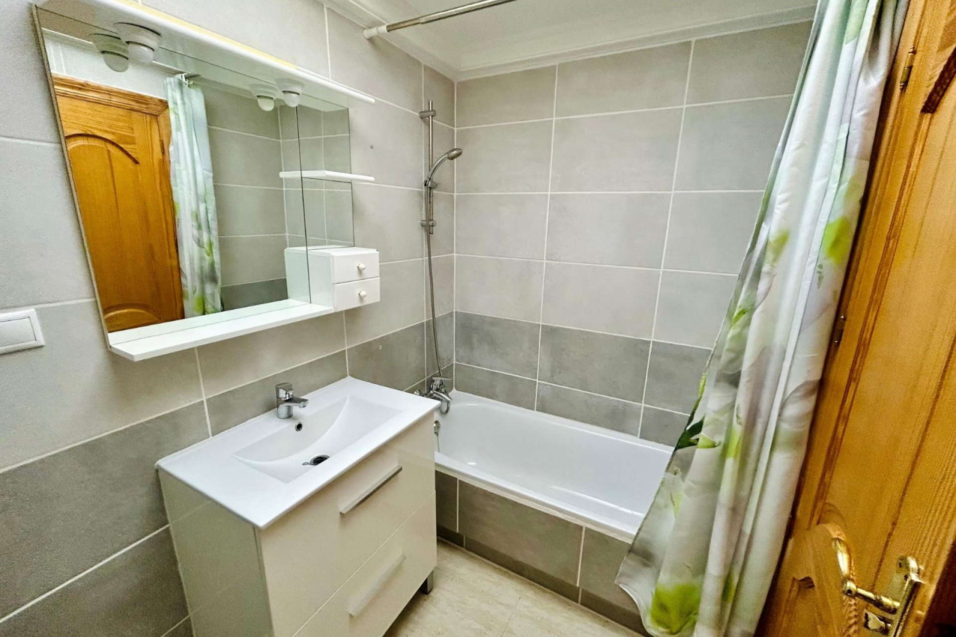 Wiederverkauf - Wohnung -
Guardamar del Segura - Costa Blanca