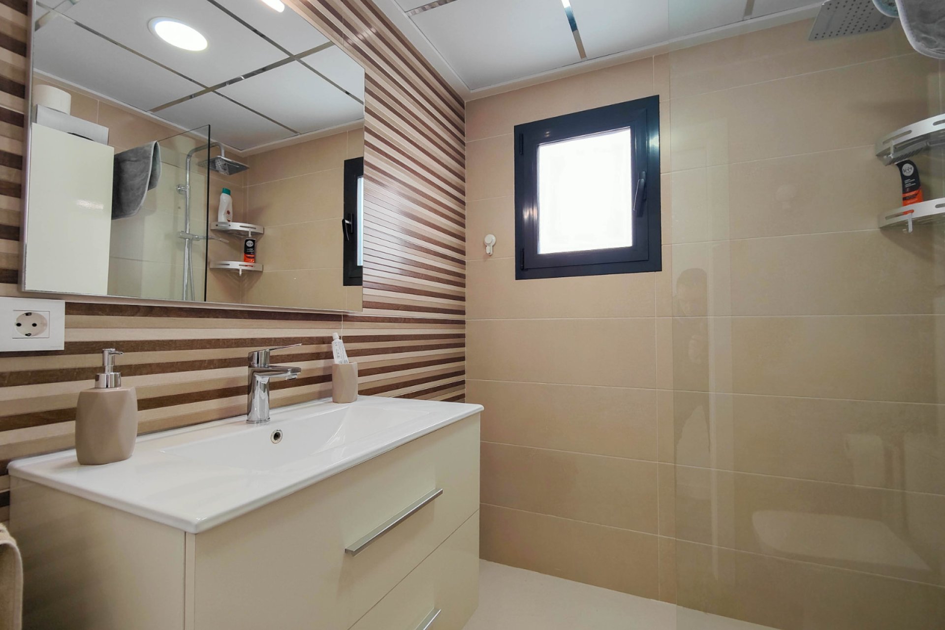 Wiederverkauf - Wohnung -
Guardamar del Segura - Costa Blanca