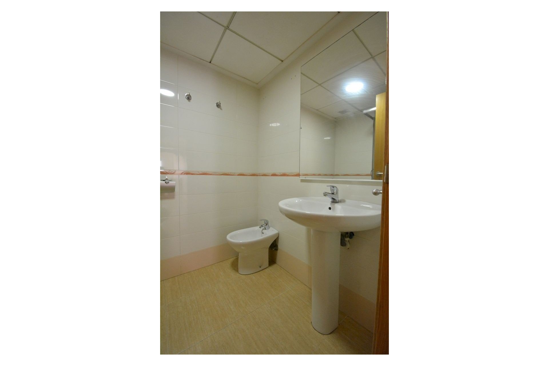 Wiederverkauf - Wohnung -
Guardamar del Segura - Costa Blanca