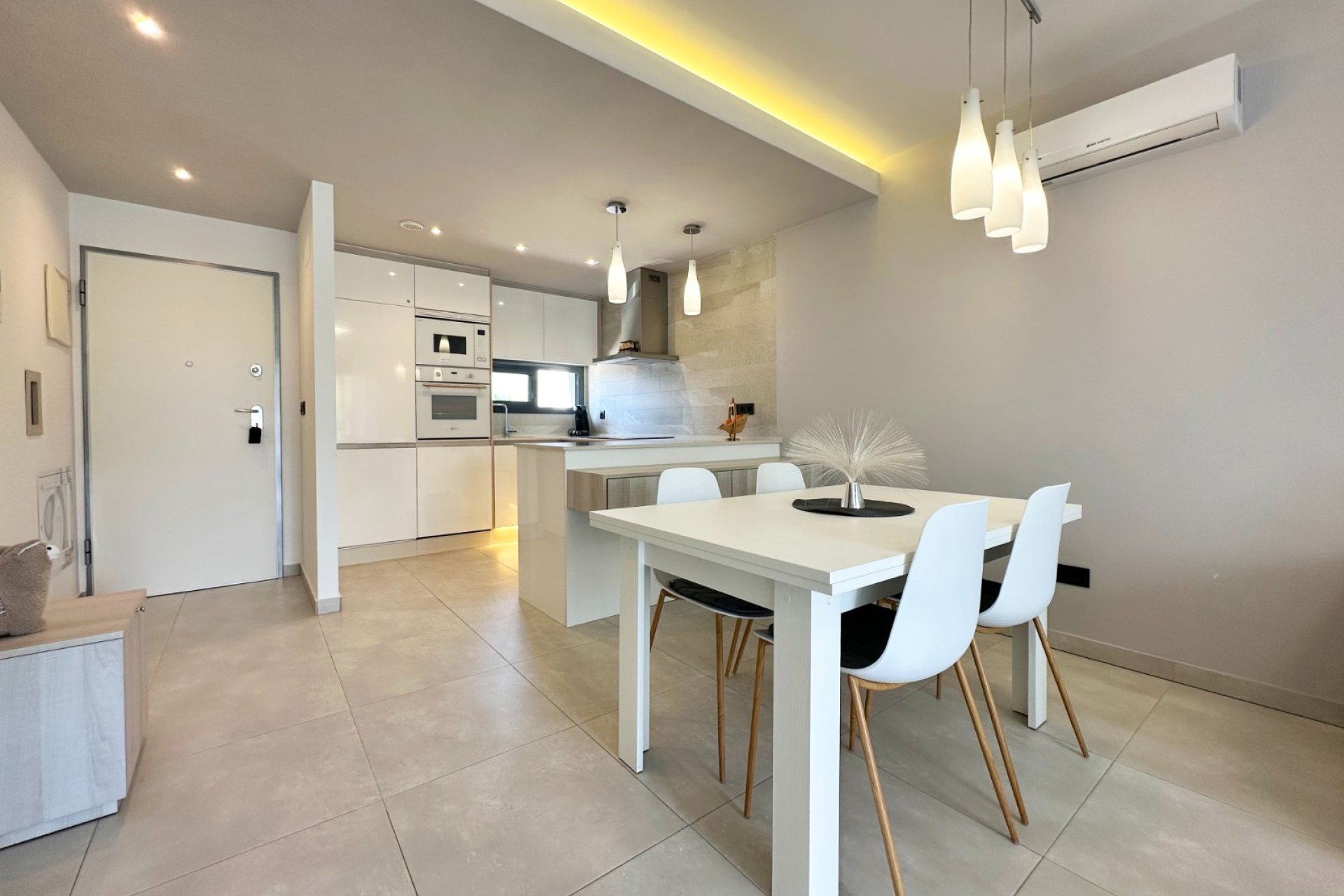 Wiederverkauf - Wohnung -
Guardamar del Segura - Costa Blanca