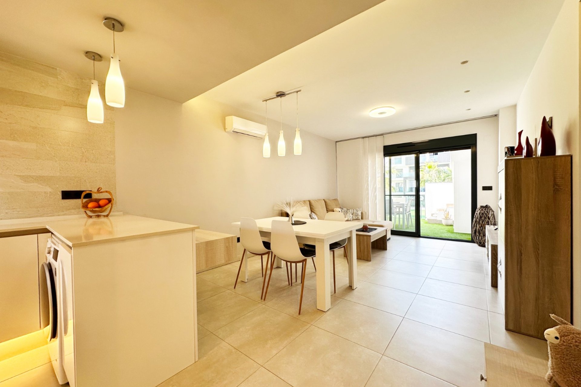 Wiederverkauf - Wohnung -
Guardamar del Segura - Costa Blanca