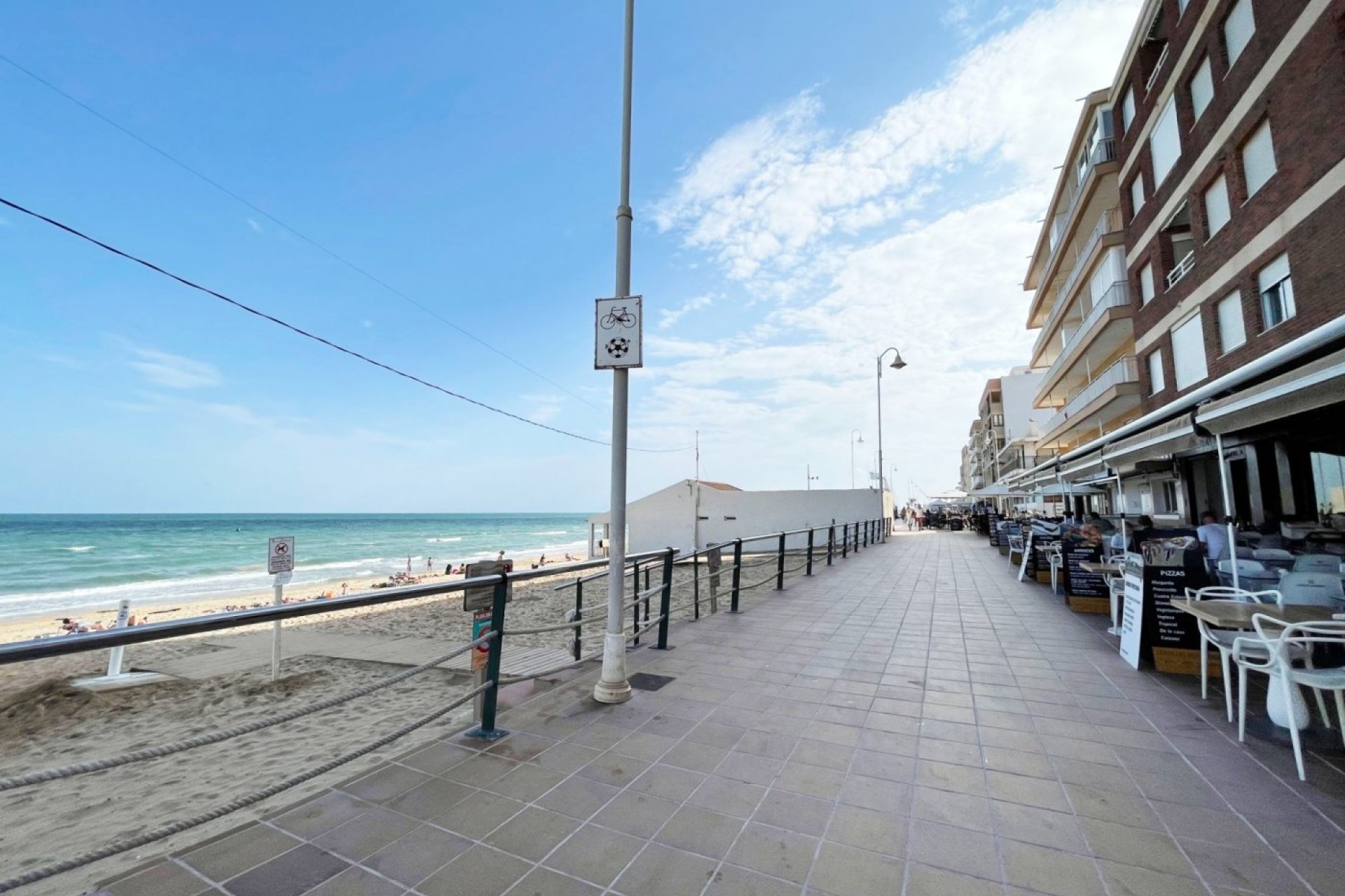 Wiederverkauf - Wohnung -
Guardamar del Segura - Playa