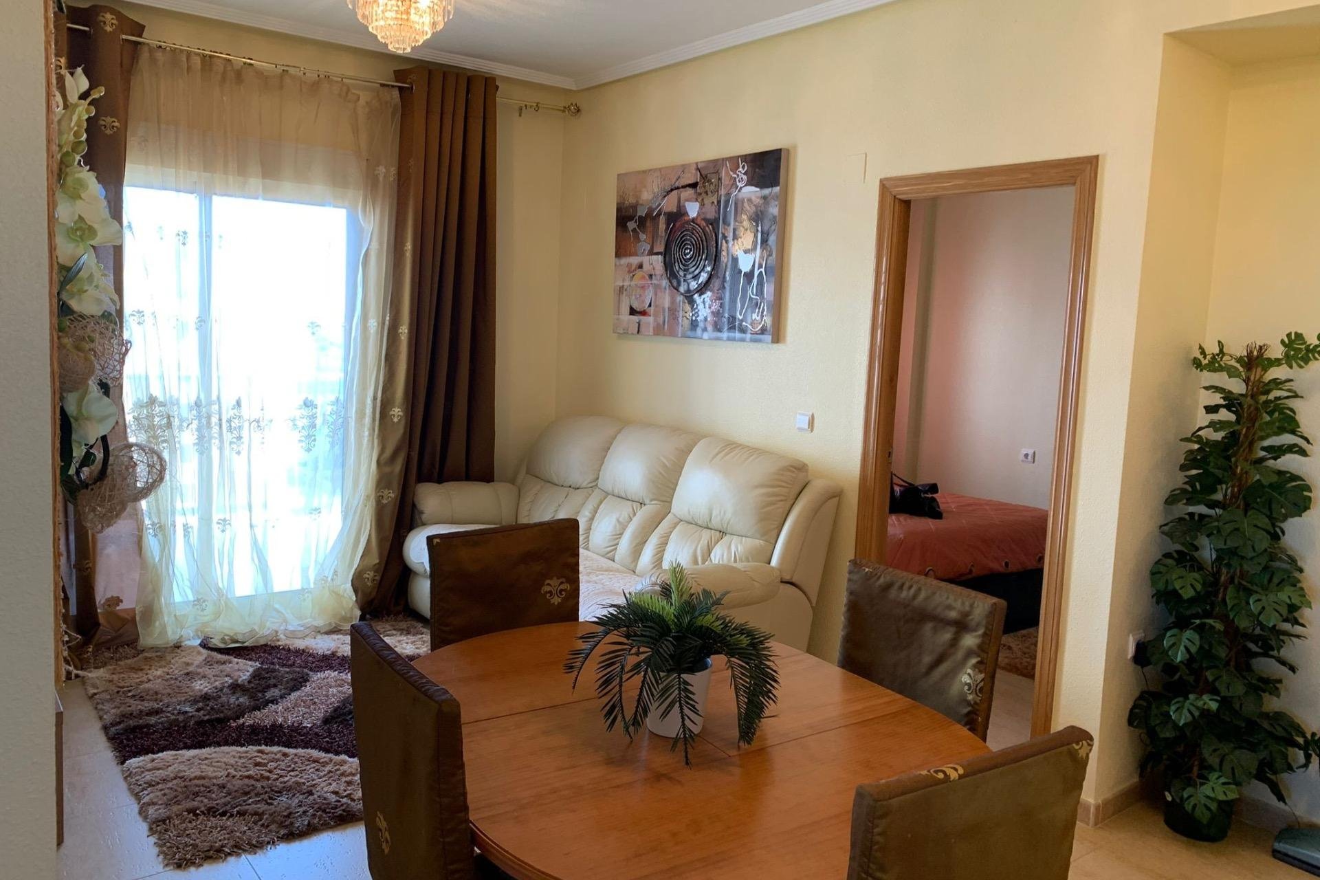 Wiederverkauf - Wohnung -
Guardamar del Segura - Puerto