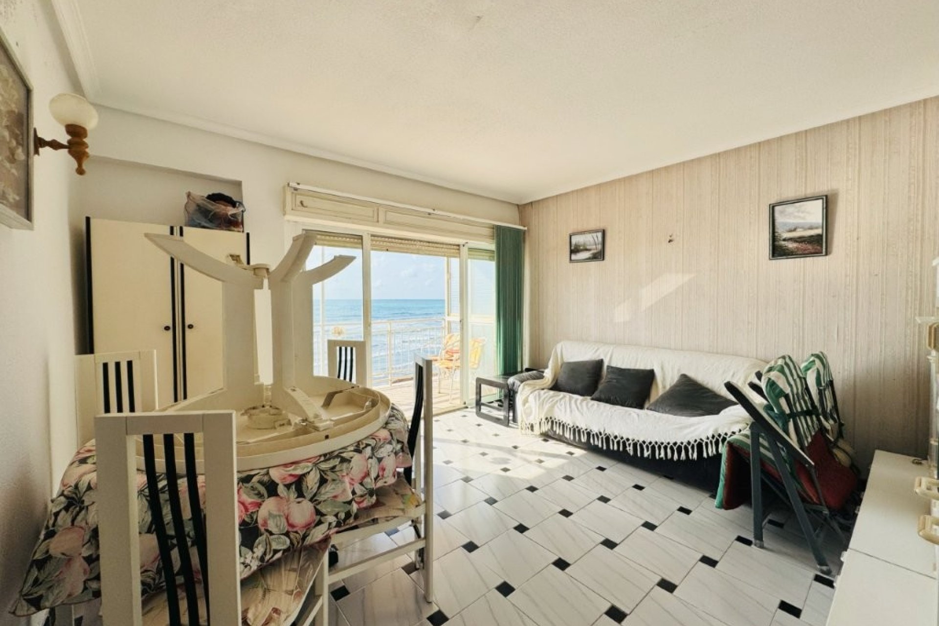 Wiederverkauf - Wohnung -
La Mata - Costa Blanca