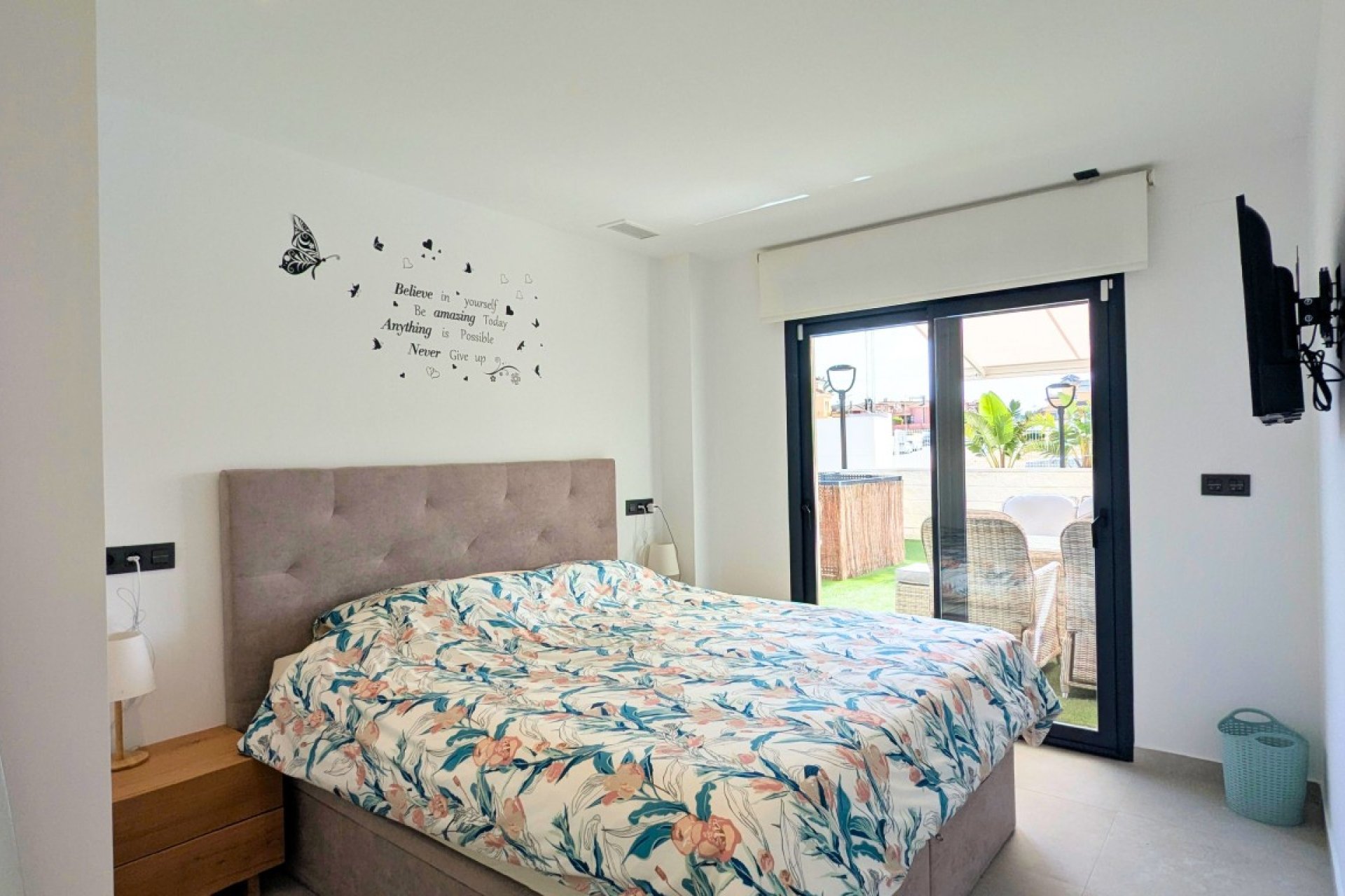 Wiederverkauf - Wohnung -
Lo Crispin - Inland