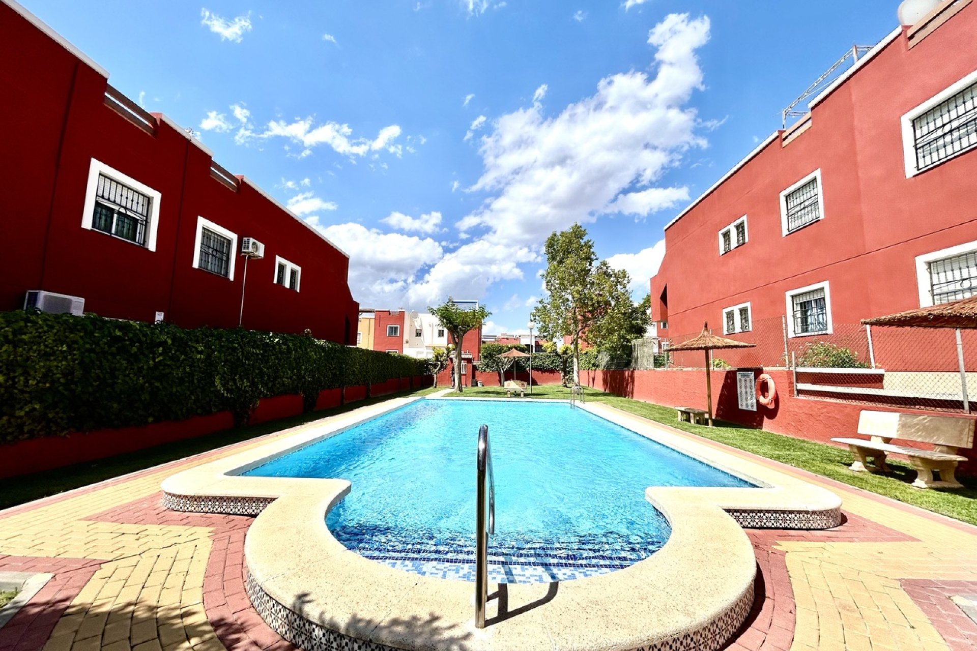Wiederverkauf - Wohnung -
Los Altos - Costa Blanca