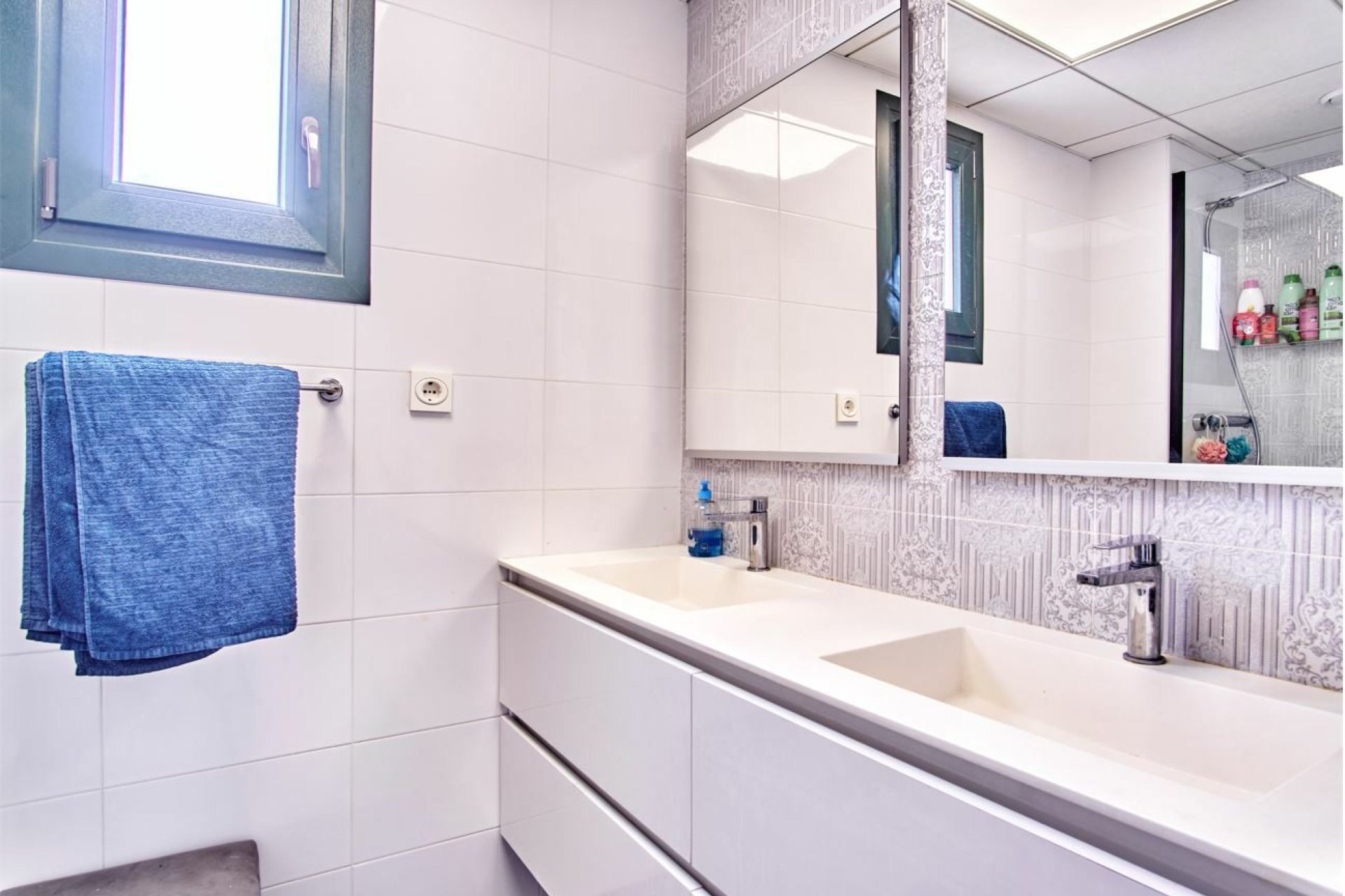 Wiederverkauf - Wohnung -
Mil Palmeras - Costa Blanca