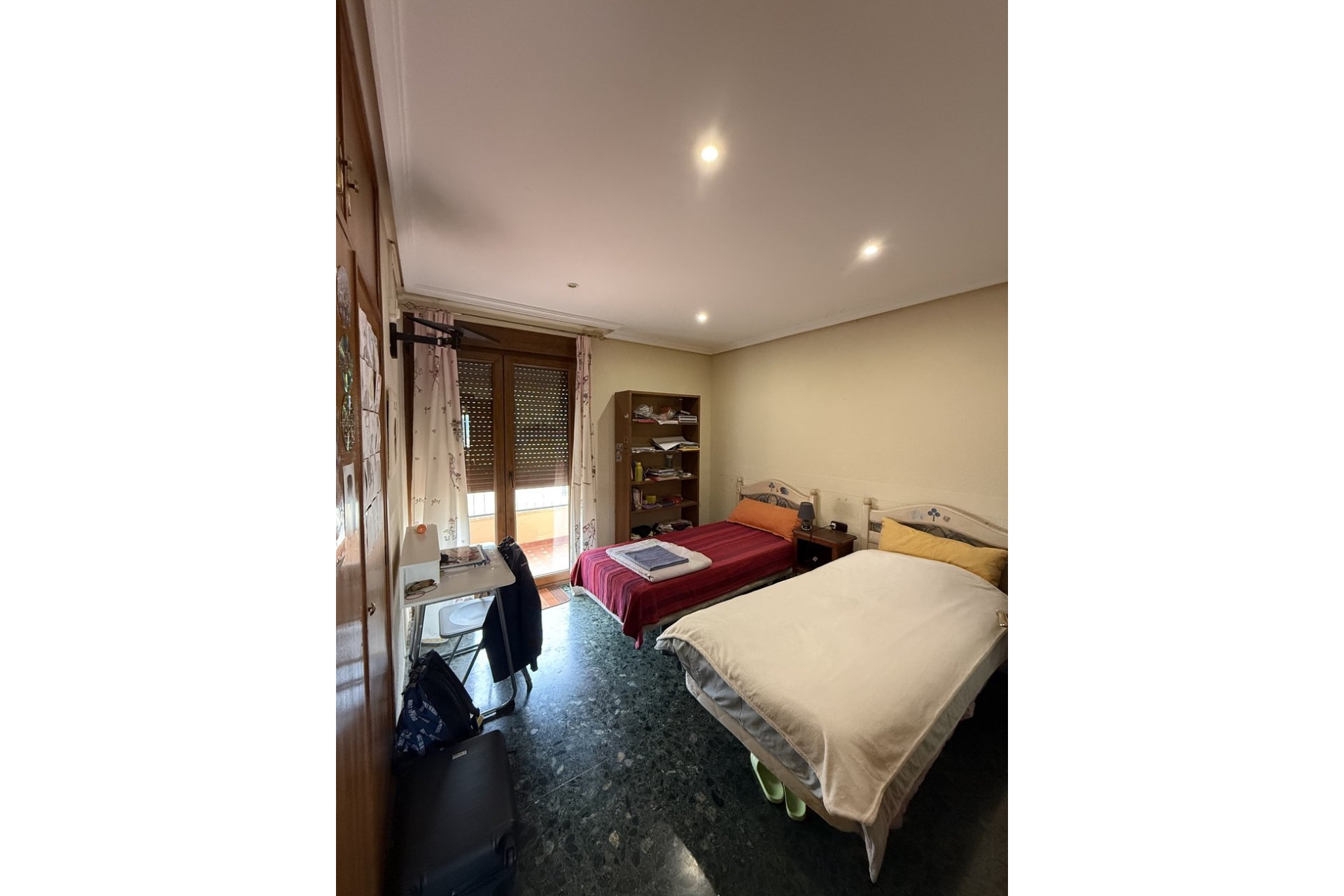 Wiederverkauf - Wohnung -
Onil - Costa Blanca