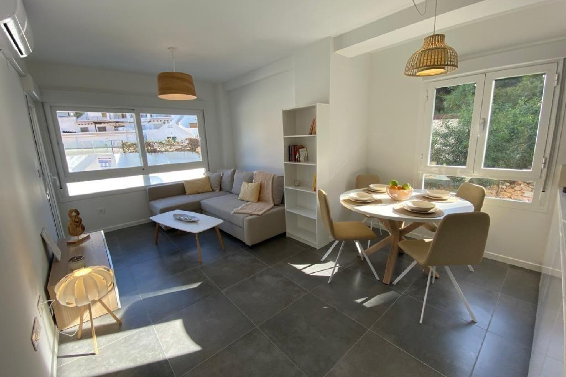 Wiederverkauf - Wohnung -
Orihuela Costa - Campoamor