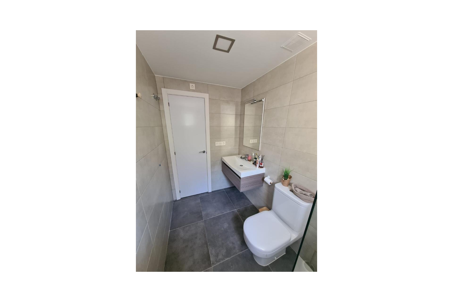 Wiederverkauf - Wohnung -
Orihuela Costa - Campoamor