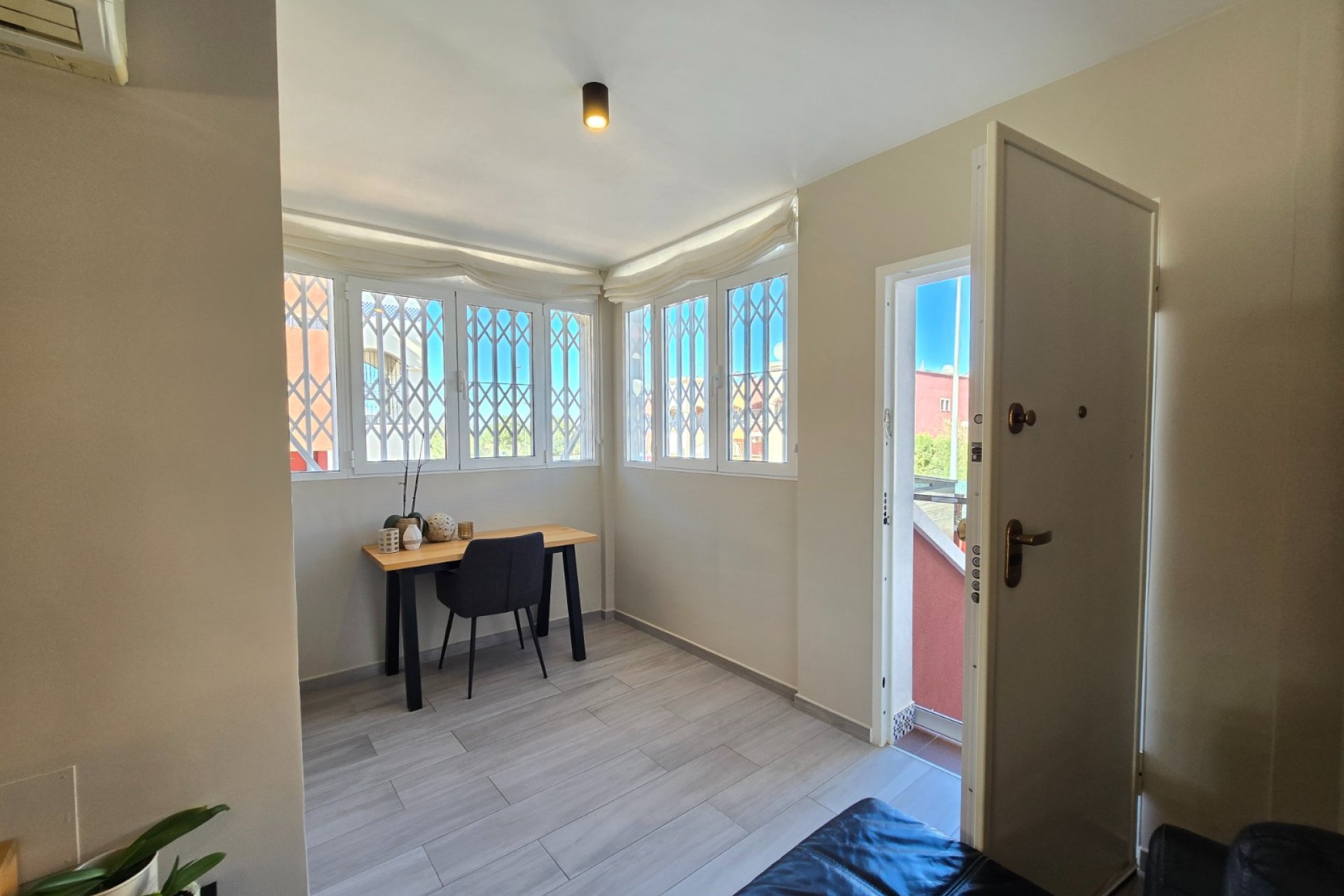 Wiederverkauf - Wohnung -
Orihuela Costa - Costa Blanca